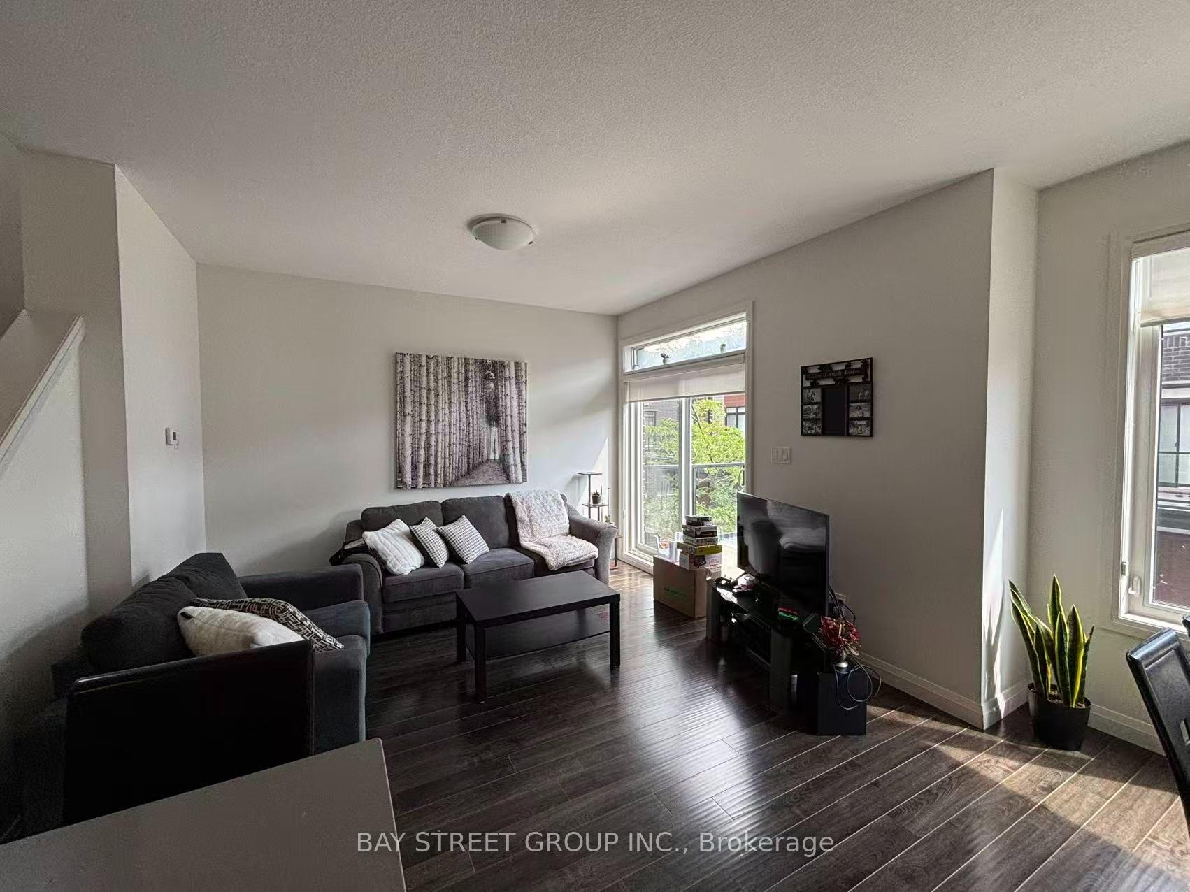 Photo 8 of Unit 106, 3260 Singleton Avenue, London, South W — HOMEH