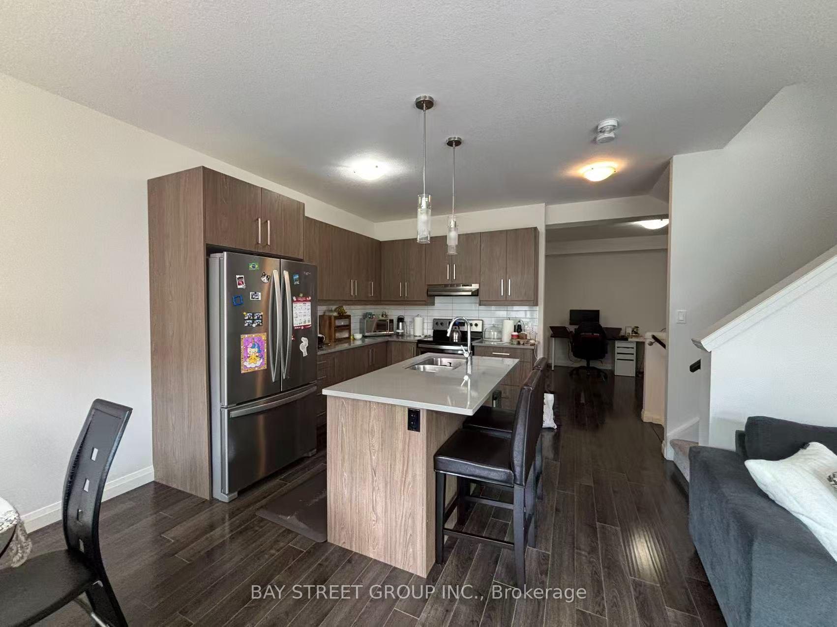 Photo 10 of Unit 106, 3260 Singleton Avenue, London, South W — HOMEH