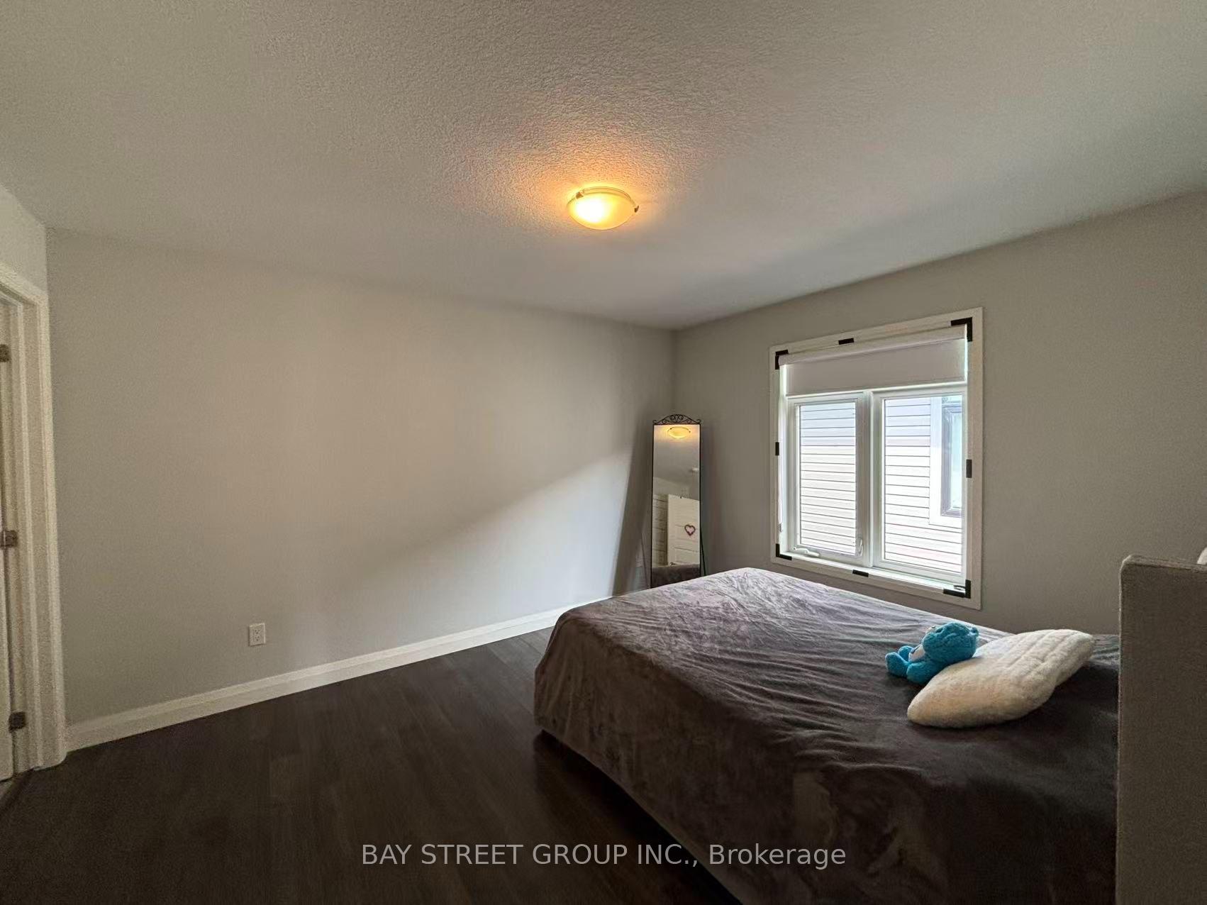 Photo 22 of Unit 106, 3260 Singleton Avenue, London, South W — HOMEH