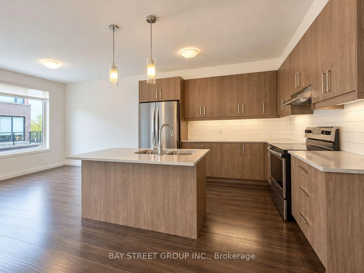 Photo 16 of Unit 106, 3260 Singleton Avenue, London, South W — HOMEH