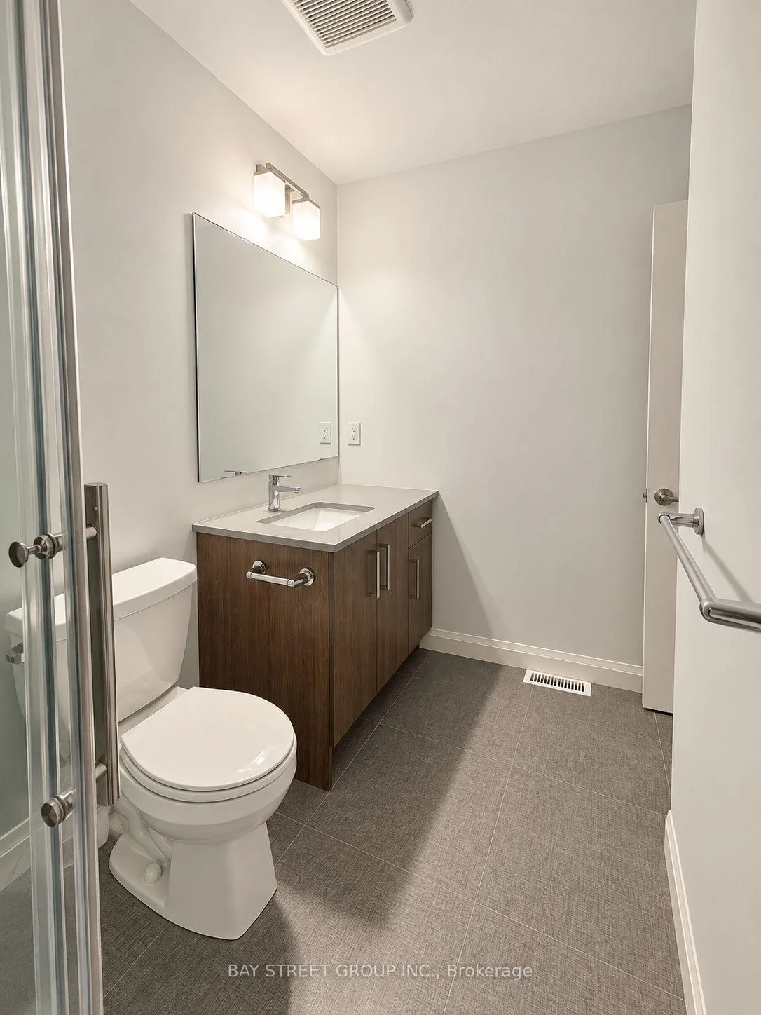Photo 32 of Unit 106, 3260 Singleton Avenue, London, South W — HOMEH