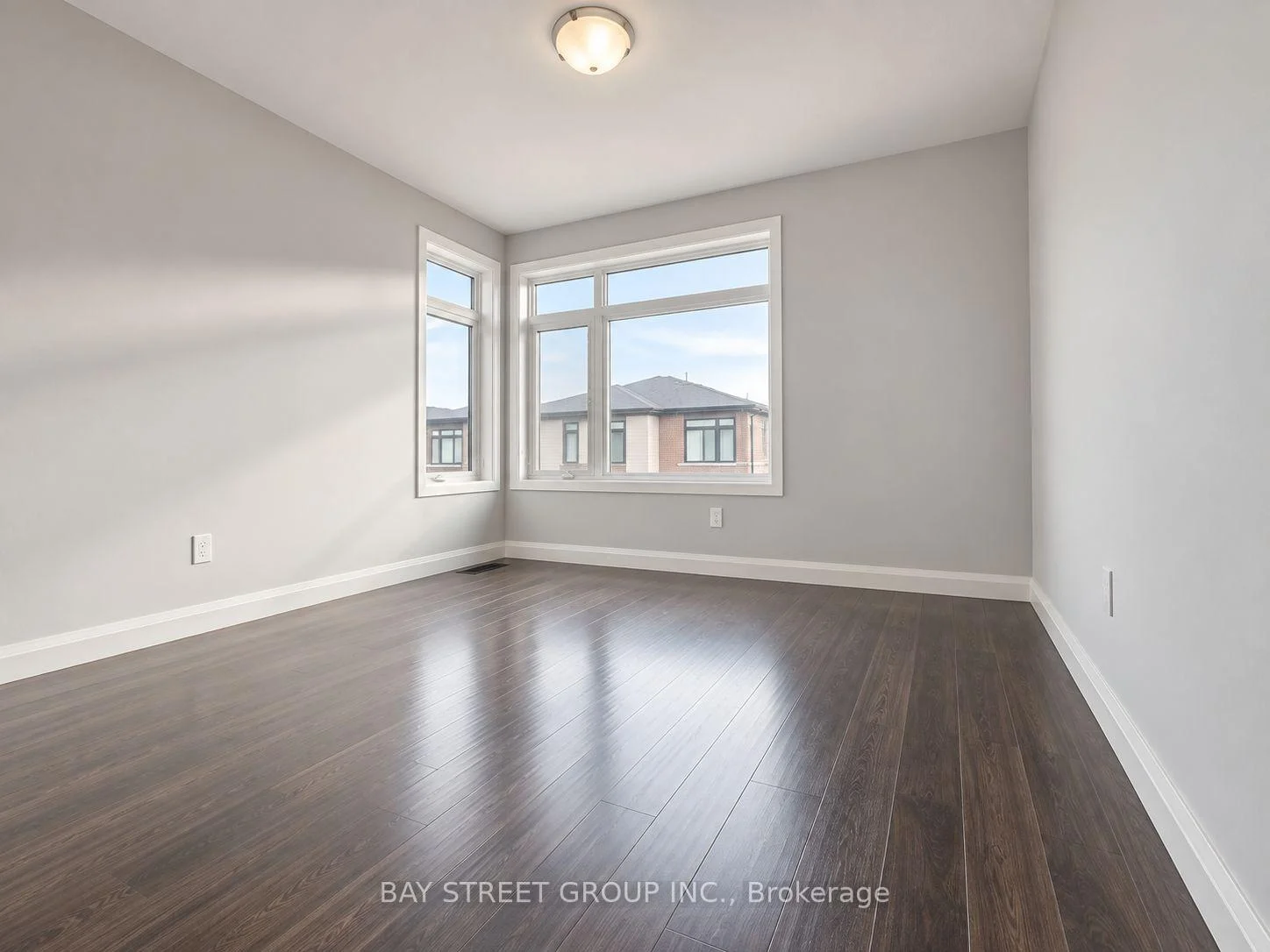 Photo 35 of Unit 106, 3260 Singleton Avenue, London, South W — HOMEH