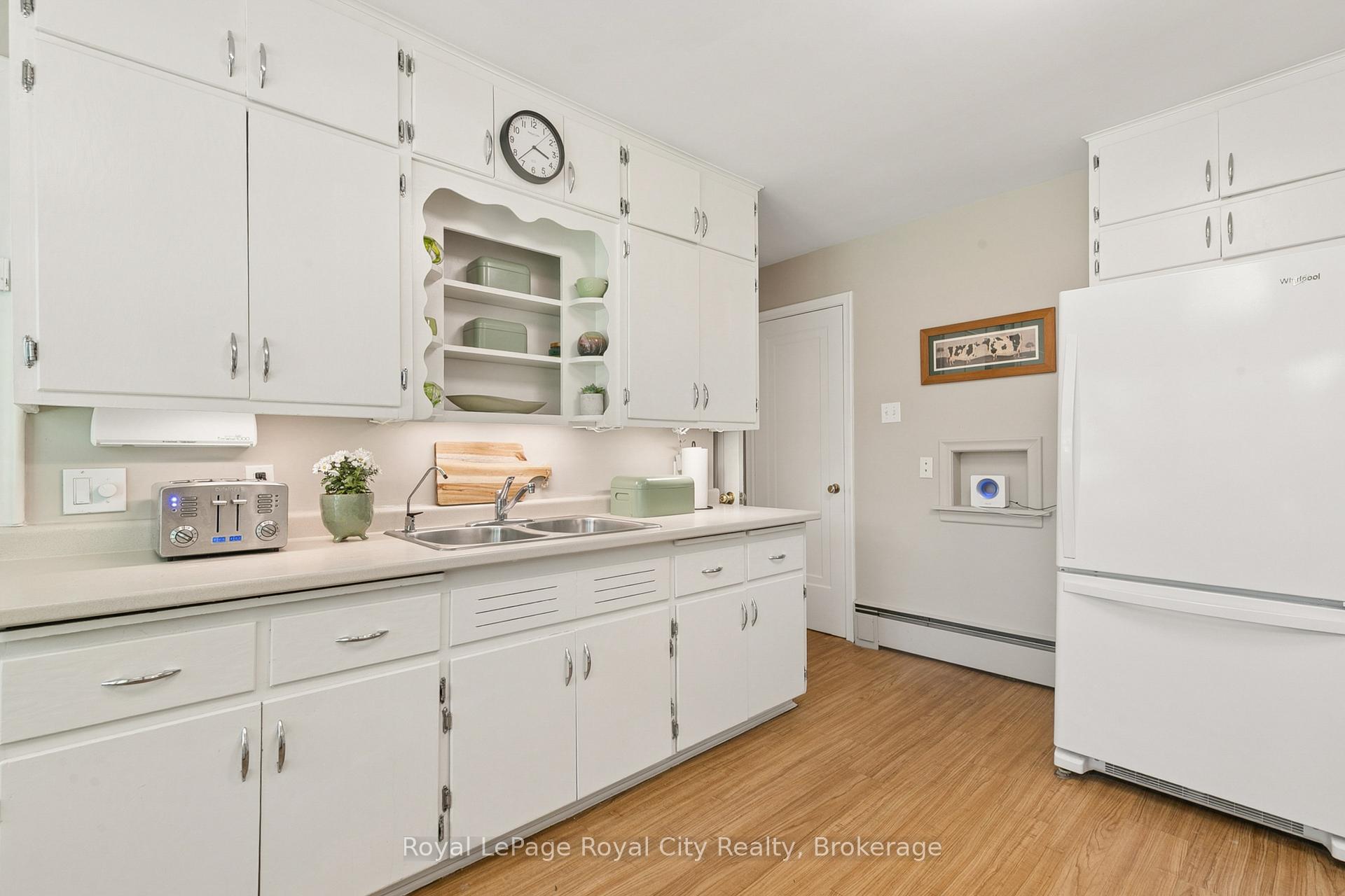 Photo 15 of 120 Hill Street E, Centre Wellington, Fergus — HOMEH