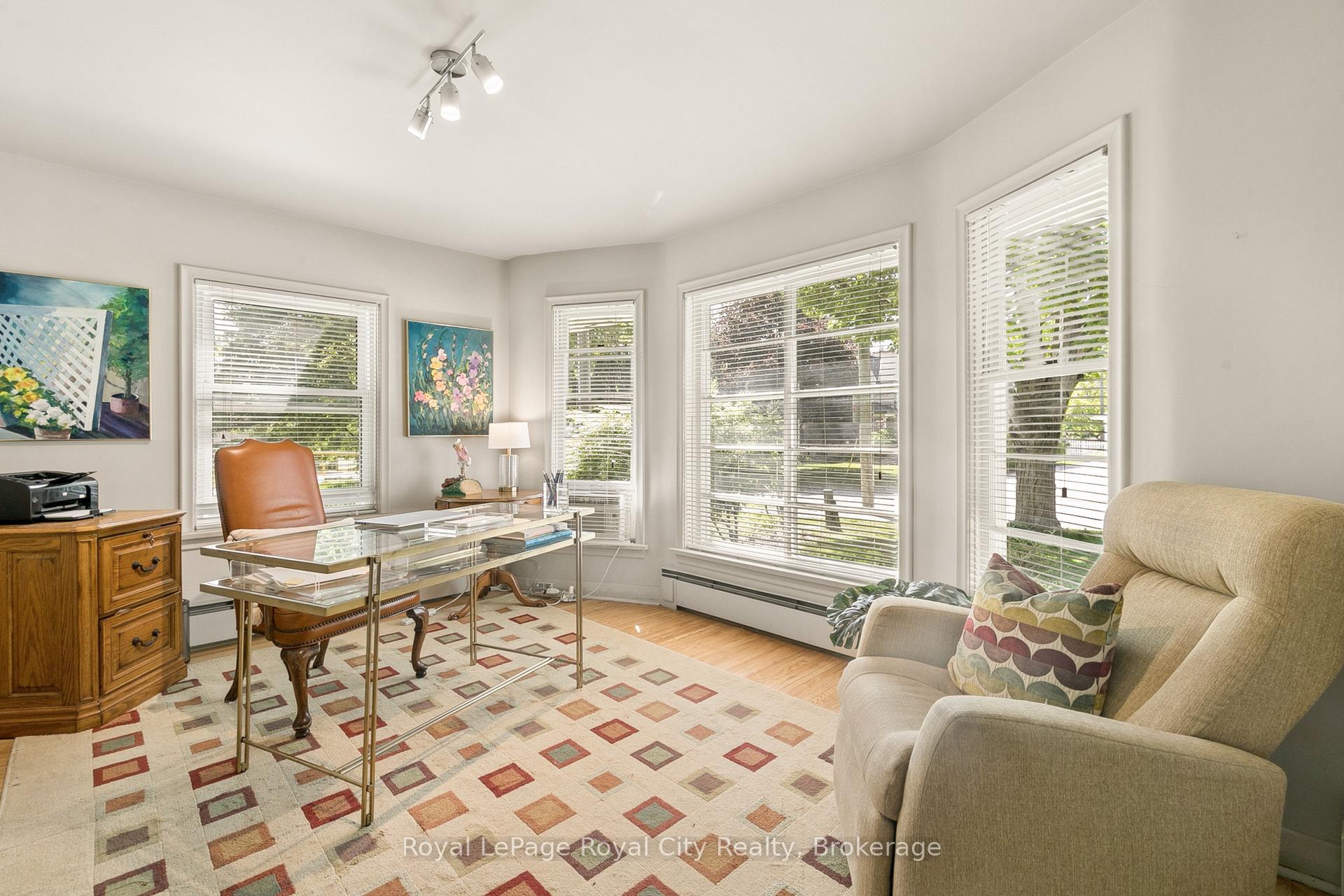 Photo 21 of 120 Hill Street E, Centre Wellington, Fergus — HOMEH
