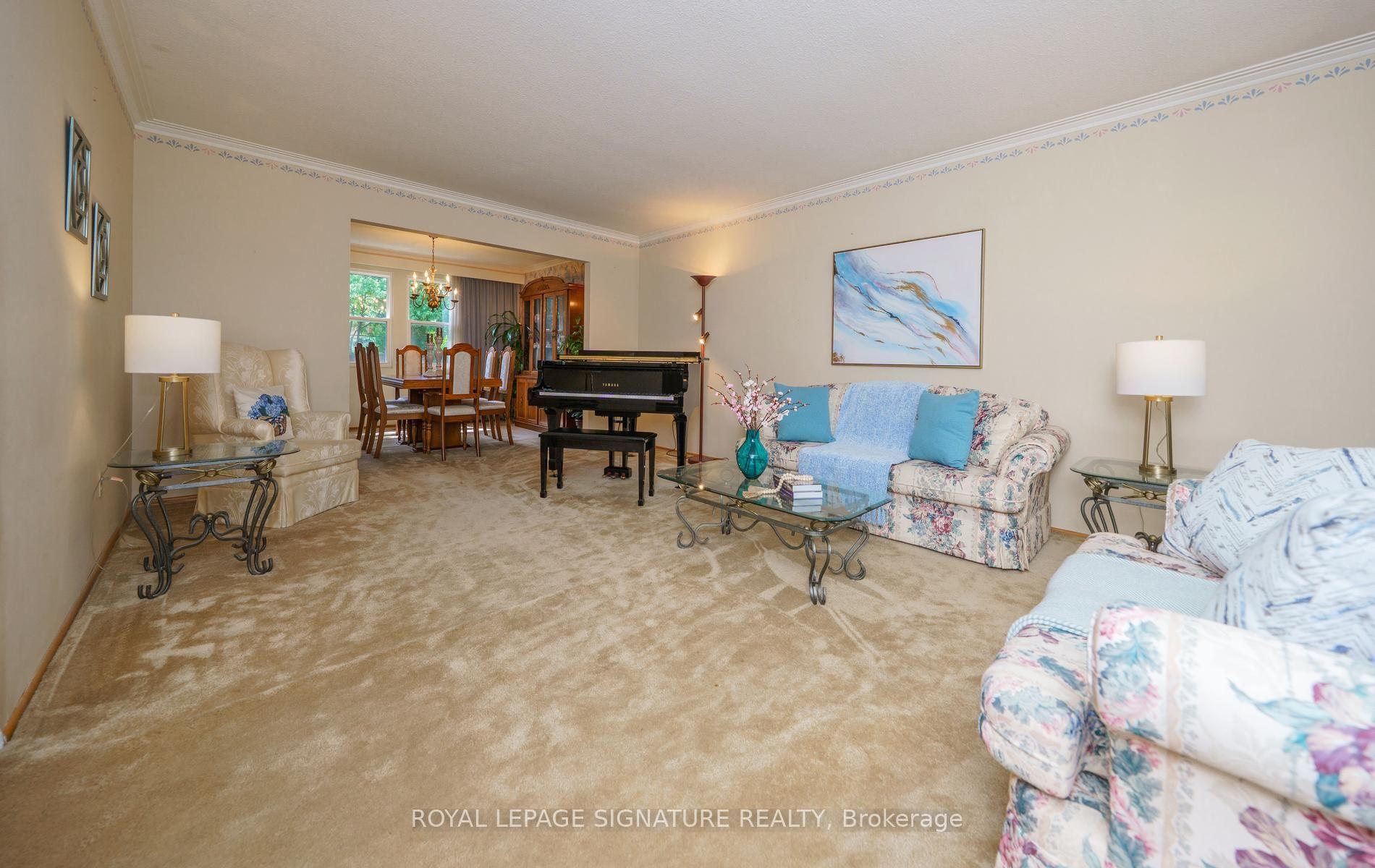 Photo 6 of 86 Dunmurray Boulevard, Scarborough, Tam O'Shanter-Sullivan — HOMEH