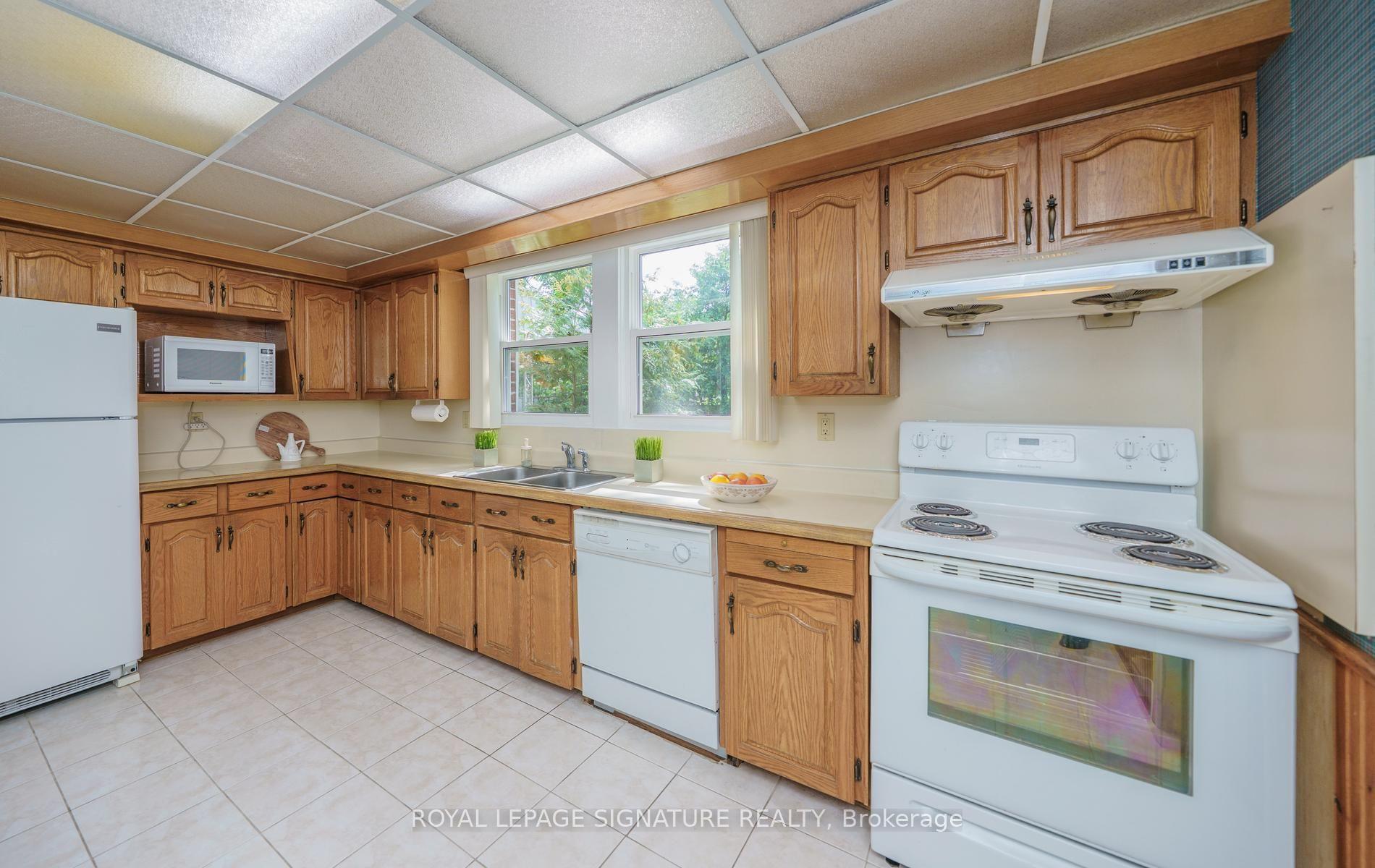 Photo 15 of 86 Dunmurray Boulevard, Scarborough, Tam O'Shanter-Sullivan — HOMEH