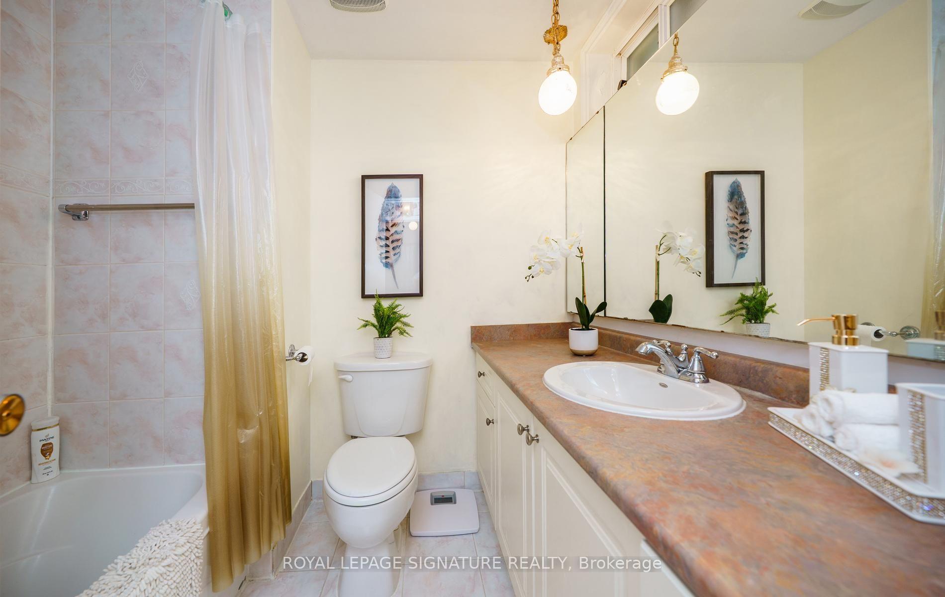 Photo 22 of 86 Dunmurray Boulevard, Scarborough, Tam O'Shanter-Sullivan — HOMEH