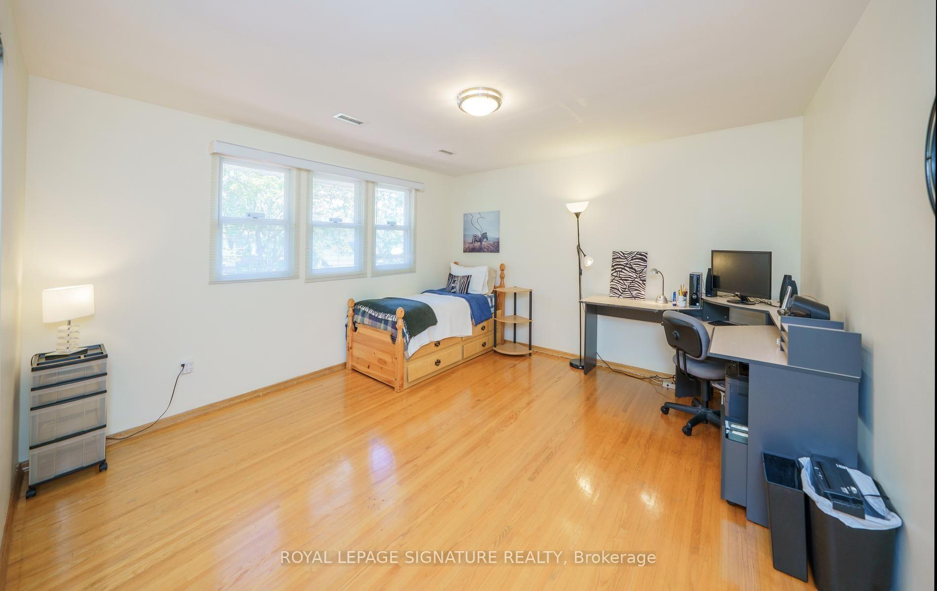 Photo 26 of 86 Dunmurray Boulevard, Scarborough, Tam O'Shanter-Sullivan — HOMEH