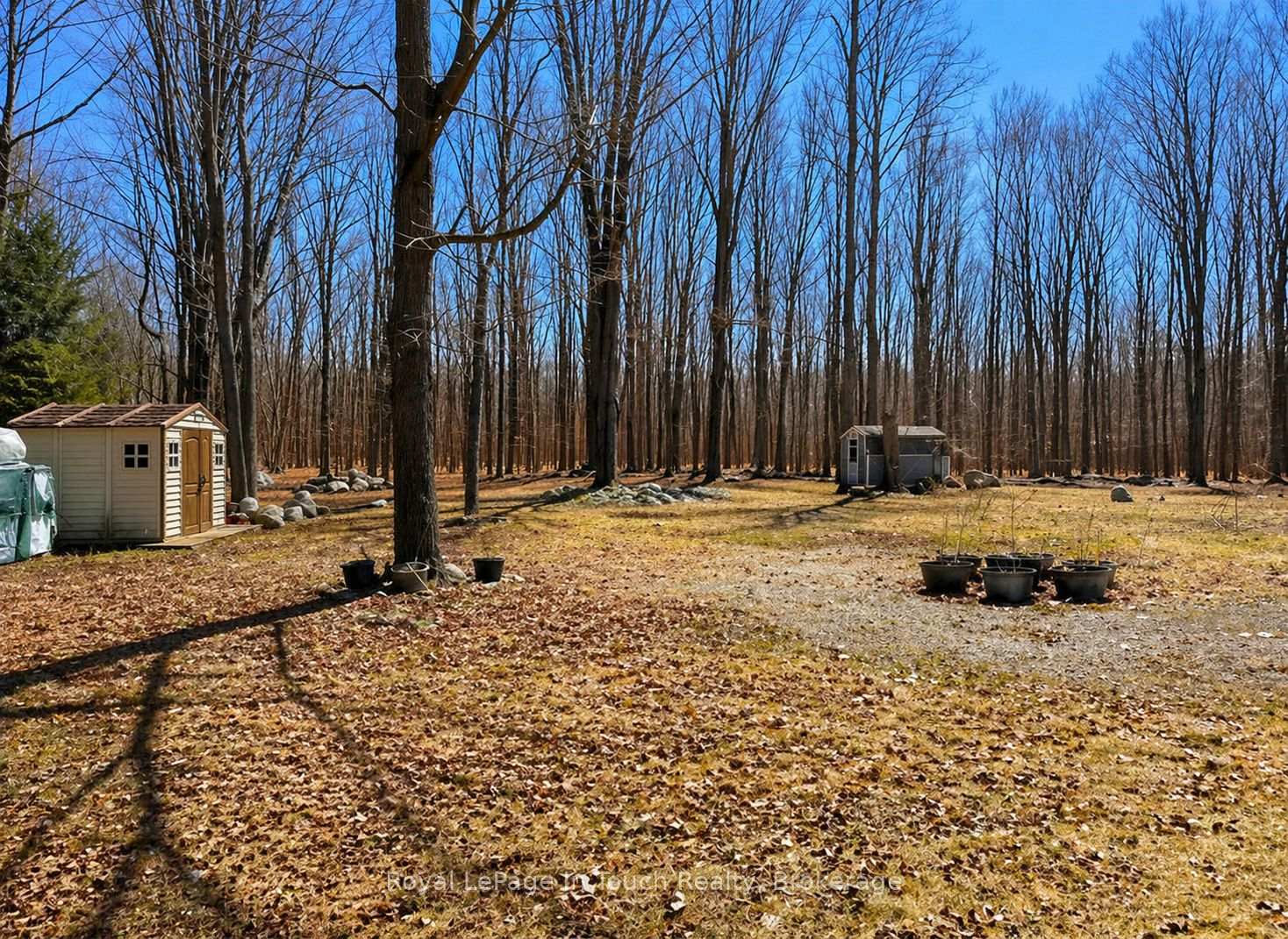 Photo 4 of 874 Cedar Point Road, Tiny, Rural Tiny — HOMEH
