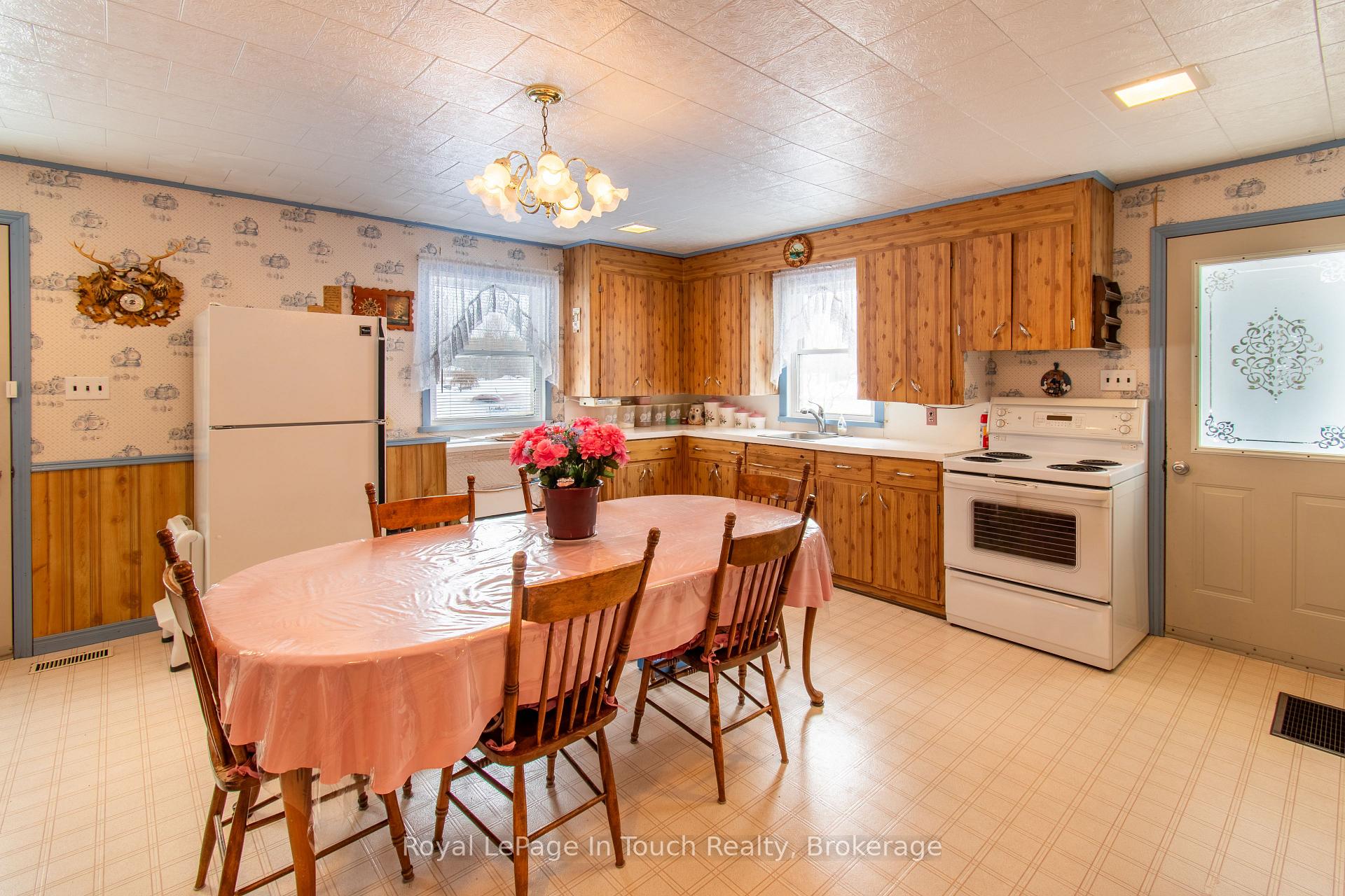 Photo 6 of 874 Cedar Point Road, Tiny, Rural Tiny — HOMEH