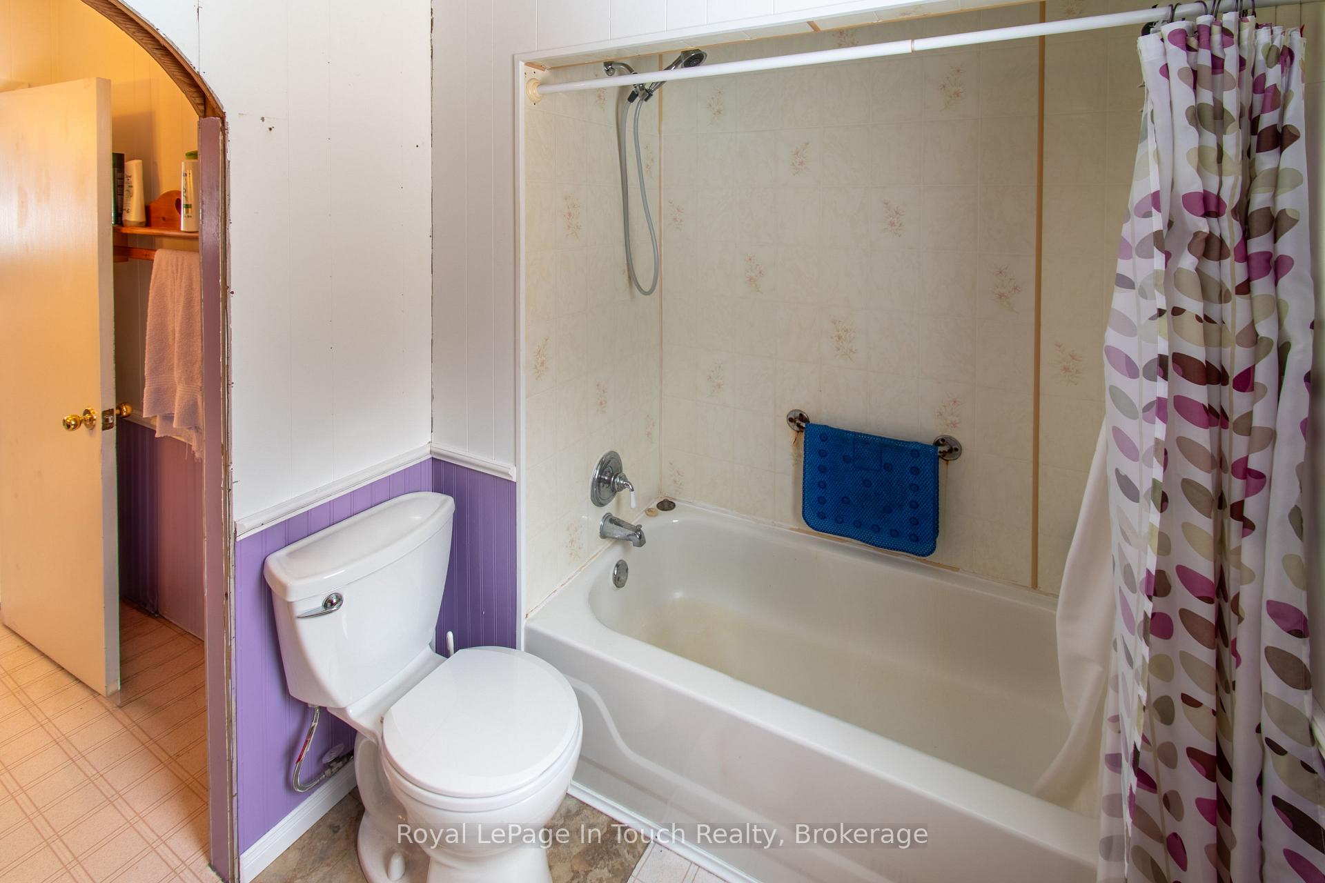 Photo 10 of 874 Cedar Point Road, Tiny, Rural Tiny — HOMEH