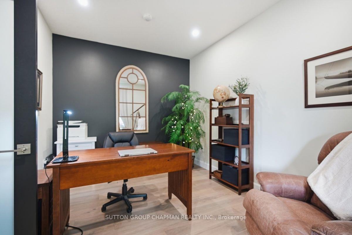 Photo 9 of 830 Riverside Drive, London, North Q — HOMEH