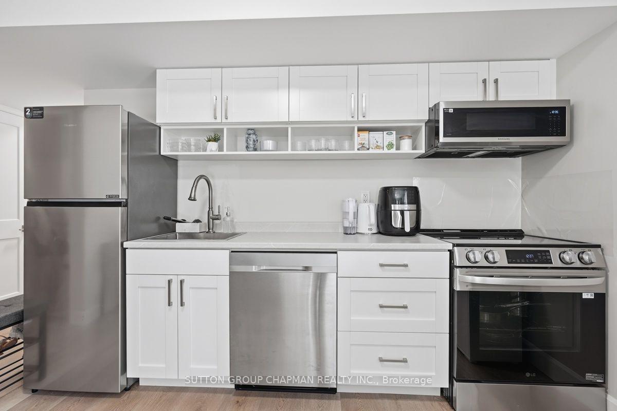 Photo 42 of 830 Riverside Drive, London, North Q — HOMEH