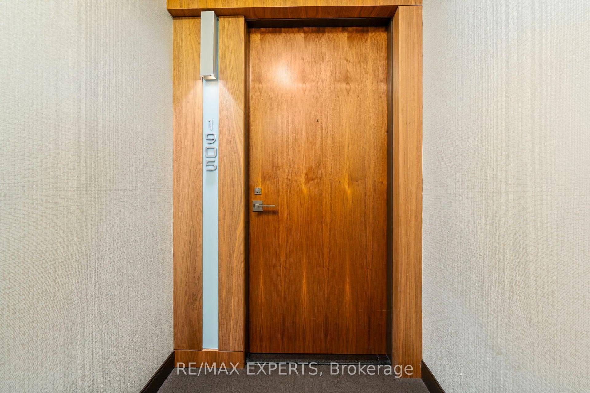 Photo 3 of Unit 1905, 36 Park Lawn Road, Etobicoke, Mimico — HOMEH