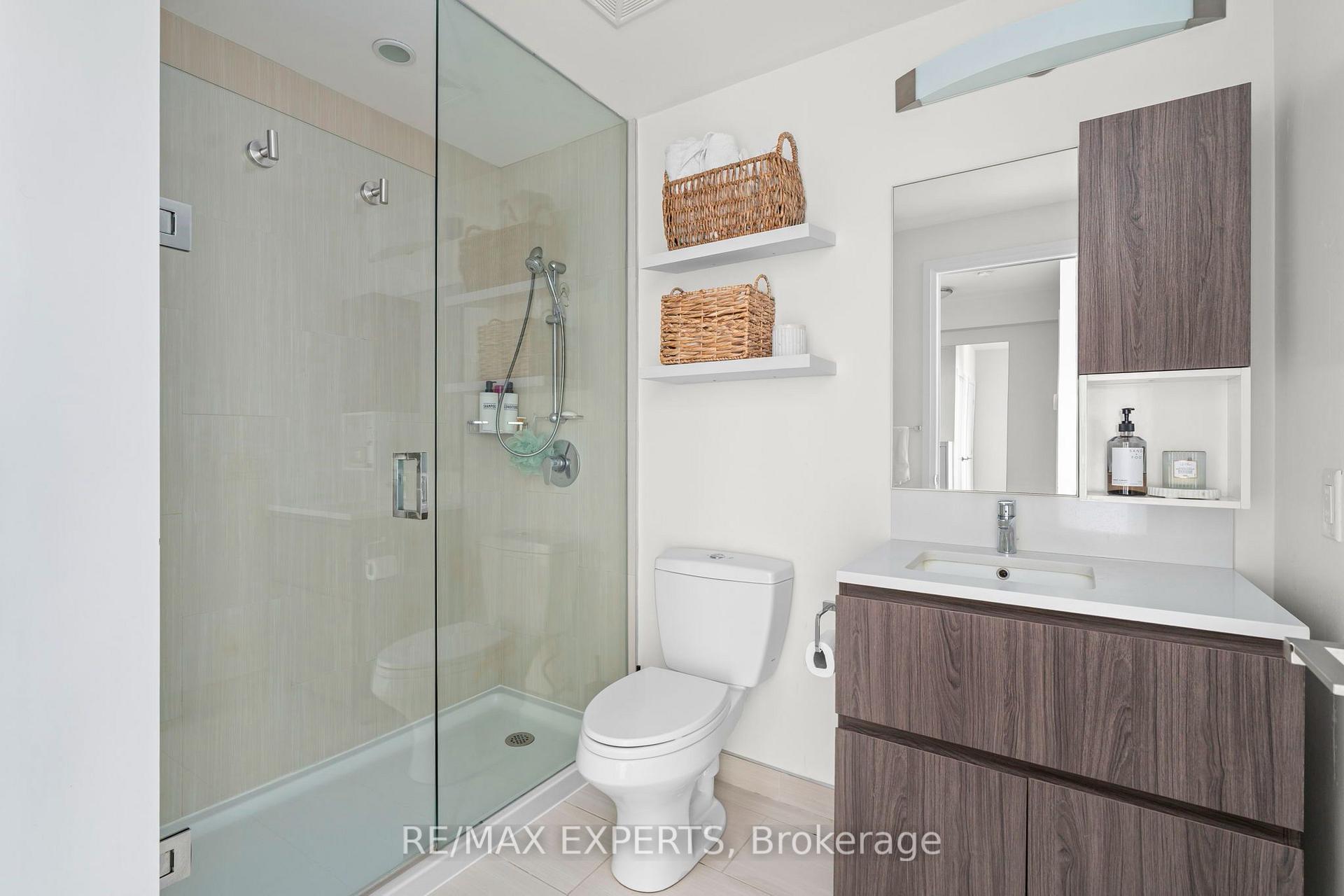 Photo 6 of Unit 1905, 36 Park Lawn Road, Etobicoke, Mimico — HOMEH