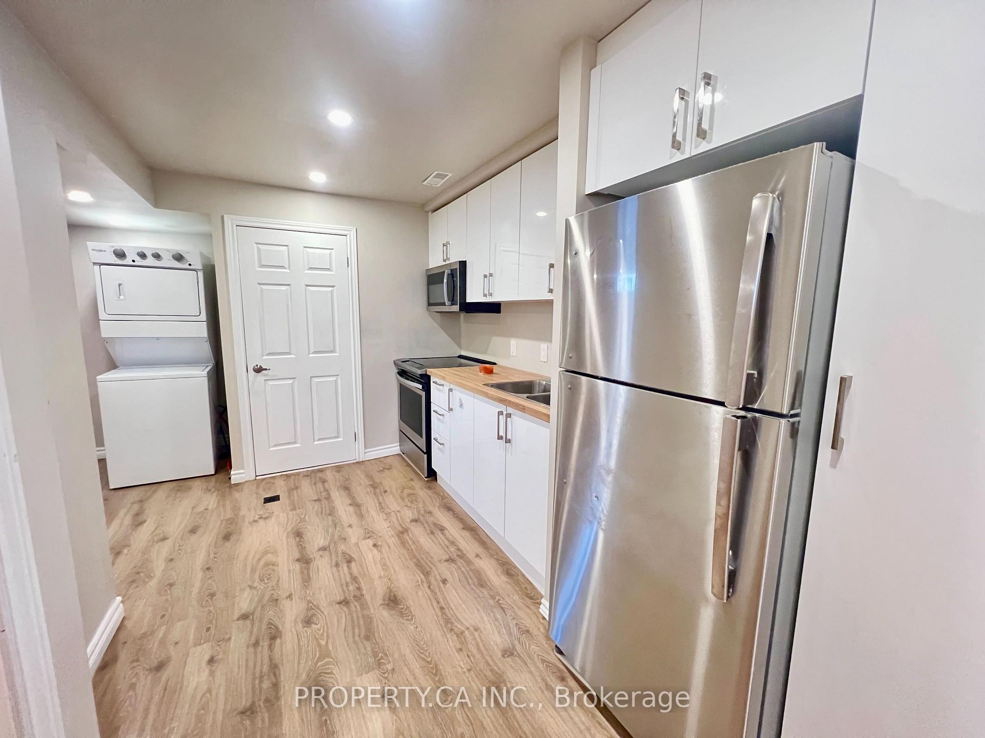 Photo 4 of Unit Lower, 205 Talbot Crescent, Newmarket, Central Newmarket — HOMEH