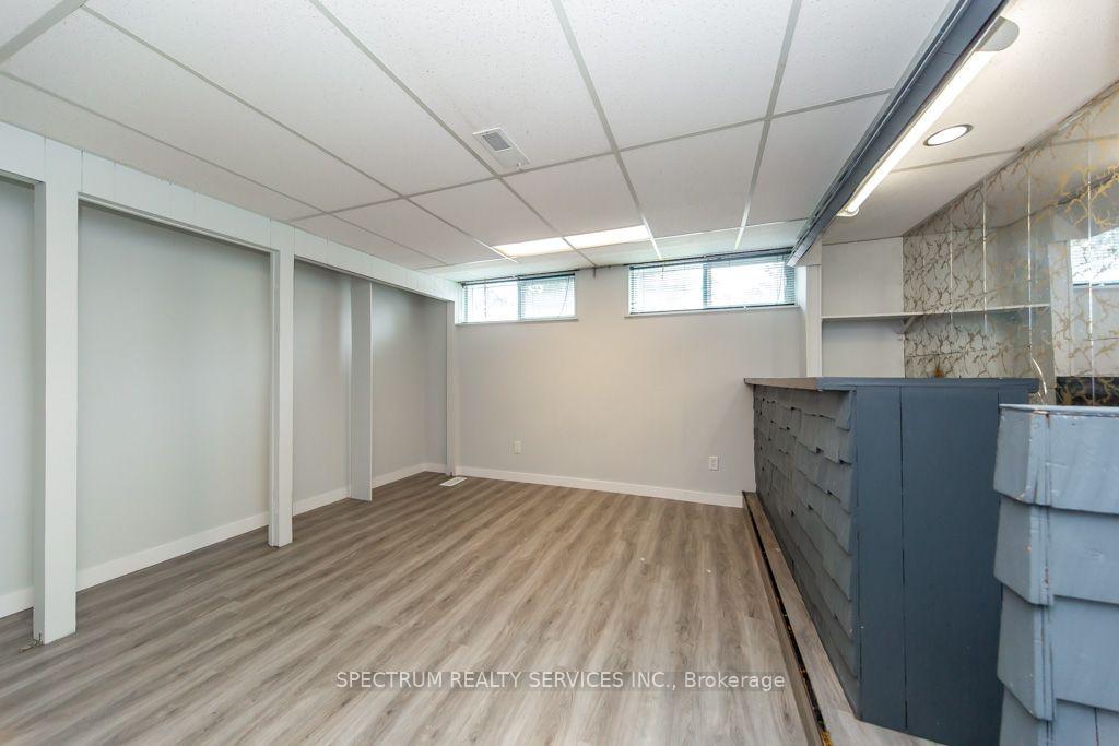 Photo 39 of 131 West Deane Park Drive, Etobicoke, Eringate-Centennial-West Deane — HOMEH