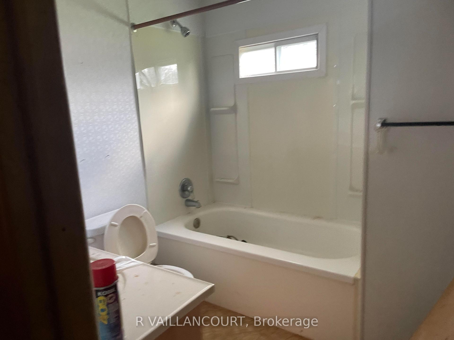 Photo 5 of 3813 Bobby Street, North Glengarry, Alexandria — HOMEH