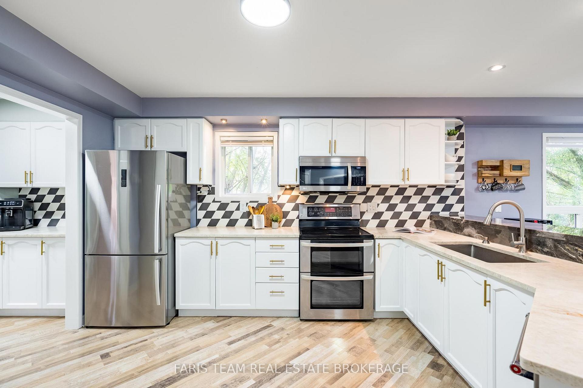 Photo 5 of 146 8th Avenue, New Tecumseth, Alliston — HOMEH