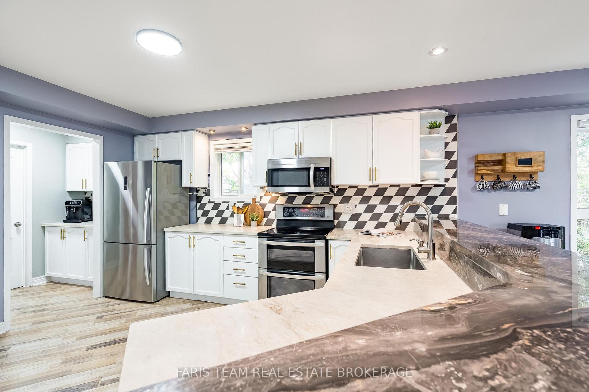 Photo 7 of 146 8th Avenue, New Tecumseth, Alliston — HOMEH