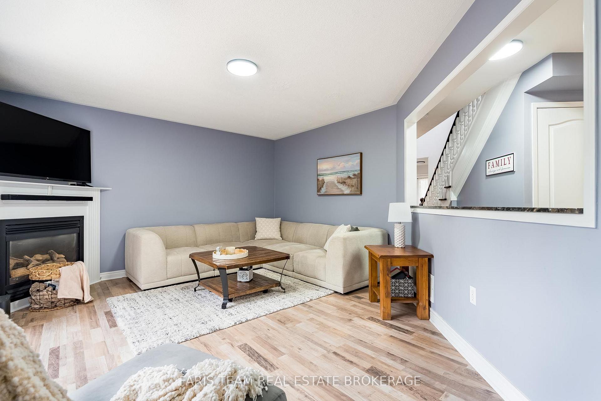 Photo 16 of 146 8th Avenue, New Tecumseth, Alliston — HOMEH