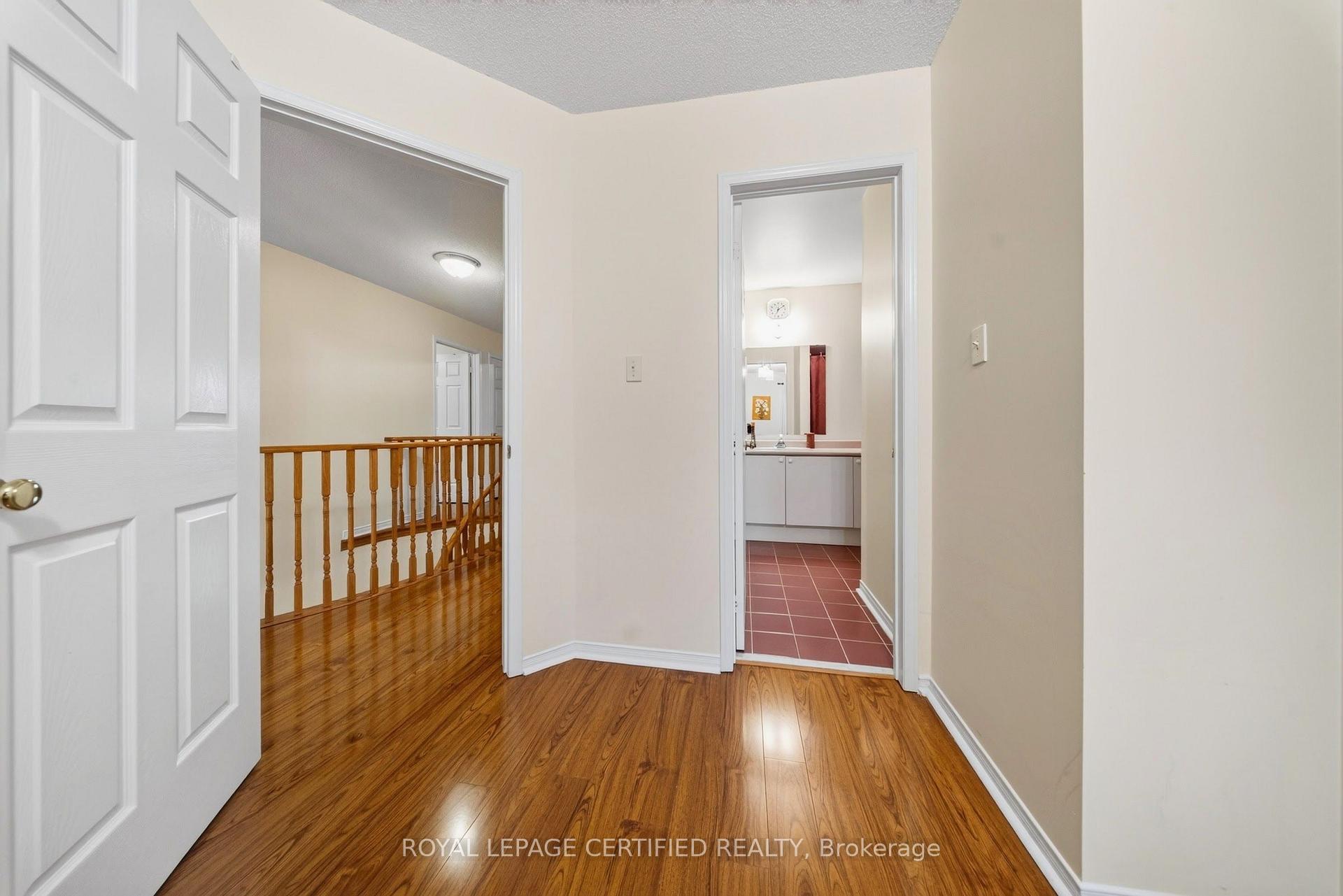 Photo 29 of 5344 Segriff Drive, Mississauga, East Credit — HOMEH