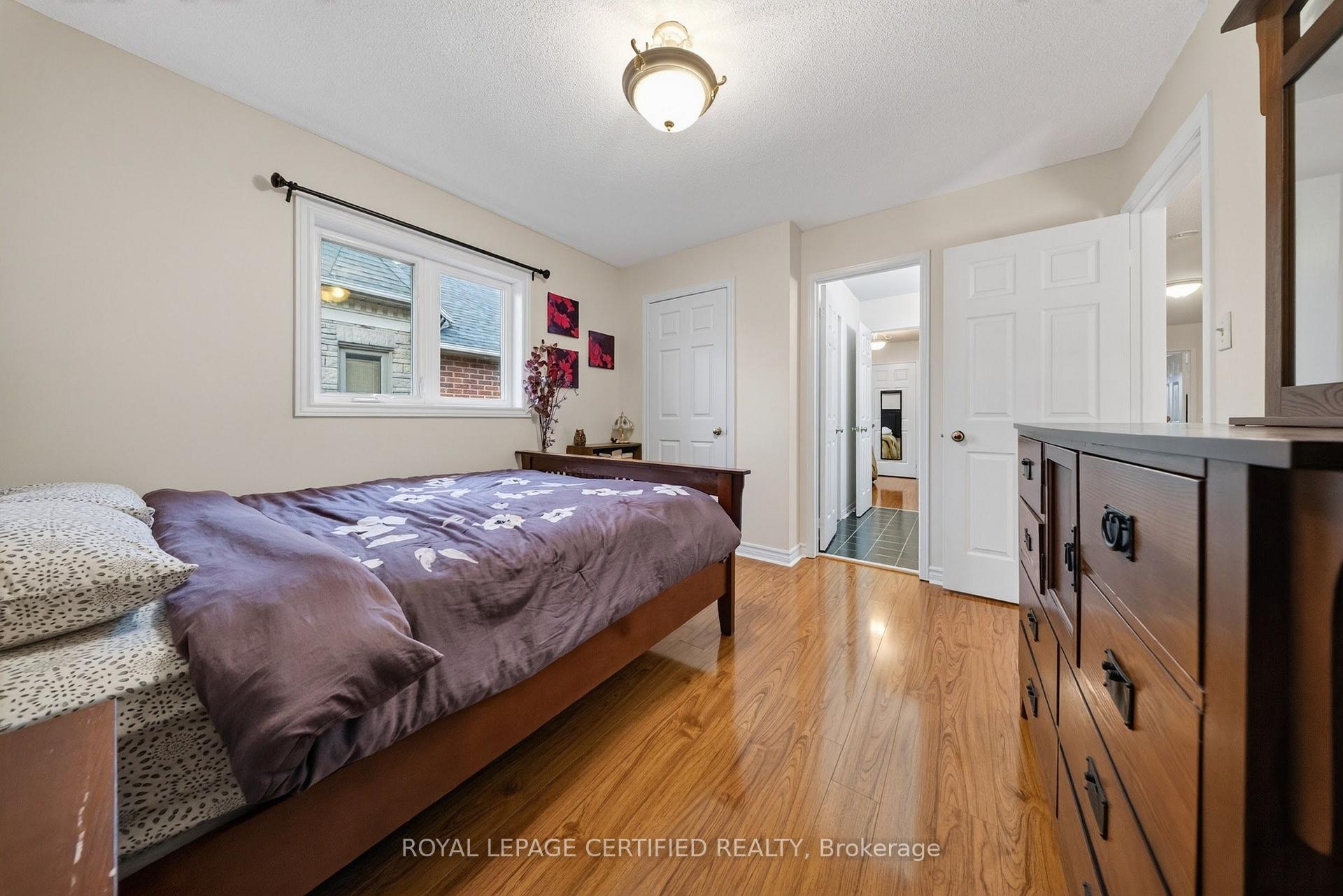 Photo 43 of 5344 Segriff Drive, Mississauga, East Credit — HOMEH