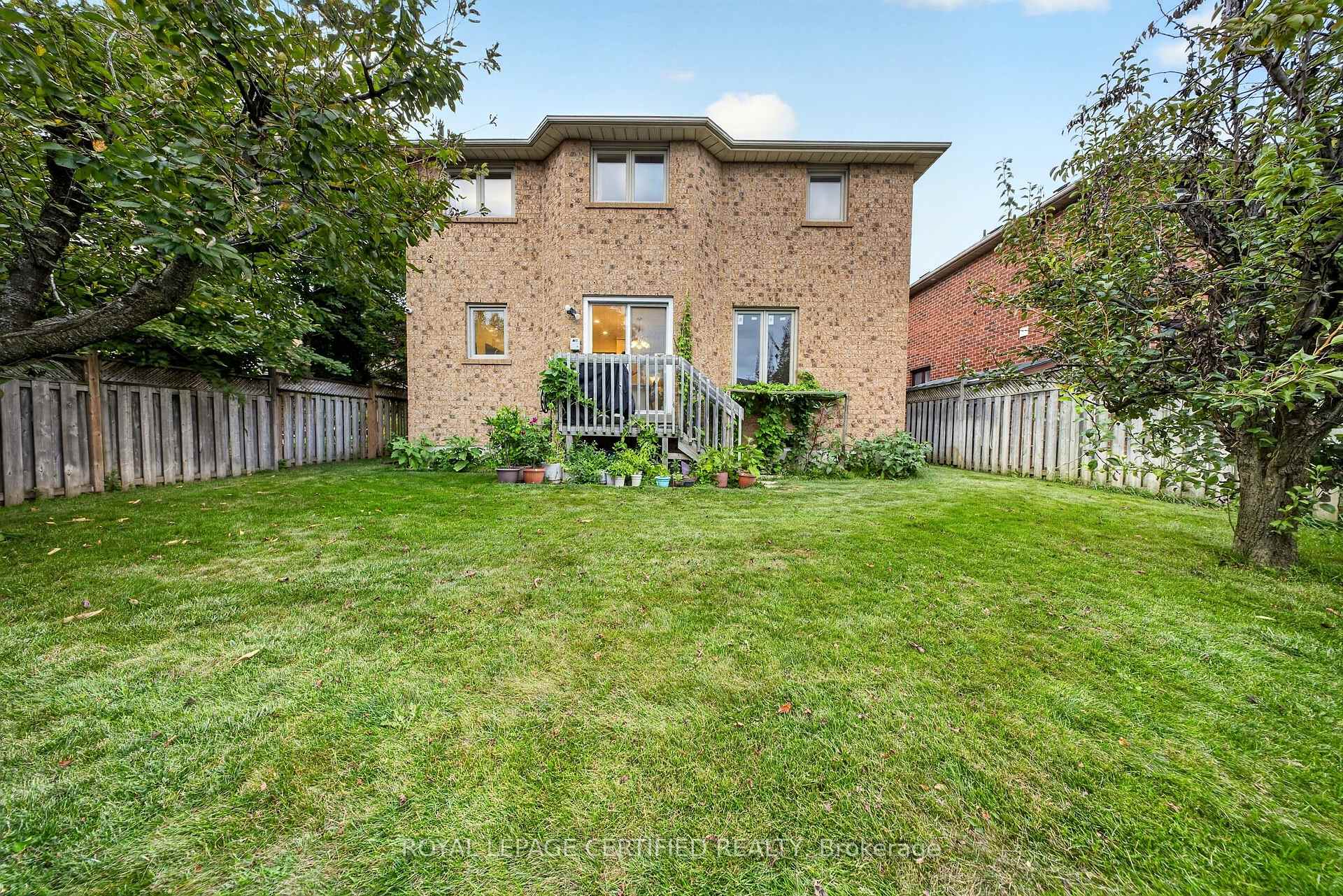 Photo 49 of 5344 Segriff Drive, Mississauga, East Credit — HOMEH