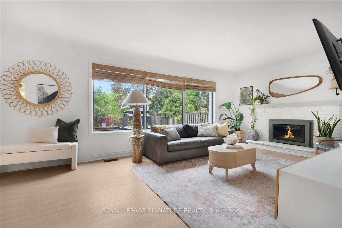 Photo 3 of 17 Highland Crescent, Cambridge, Southwood - Kinbridge — HOMEH