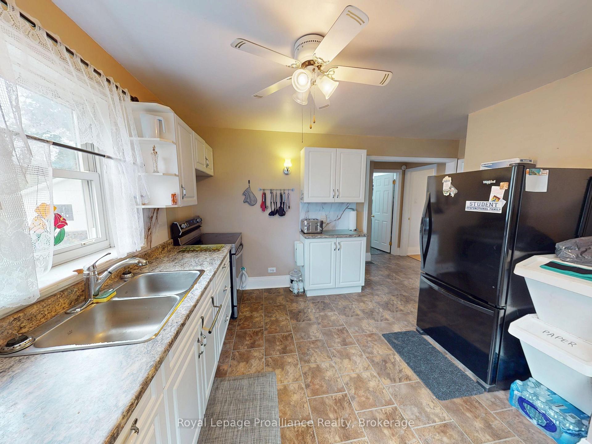 Photo 6 of 163 Shuter Street, Quinte West, Trenton Ward — HOMEH