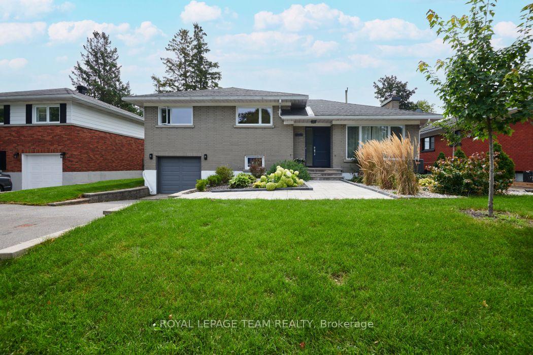 Front of 1948 Navaho Drive N