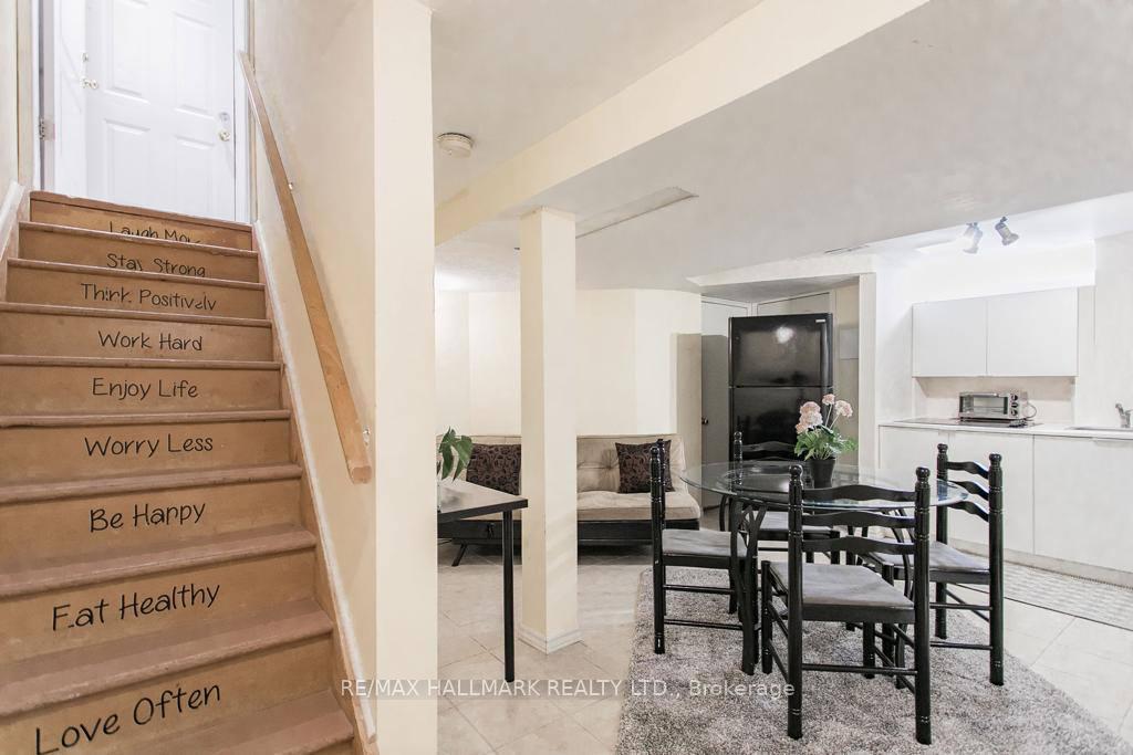 Photo 2 of Unit Basement, 49 Nantucket Drive, Richmond Hill, Oak Ridges Lake Wilcox — HOMEH