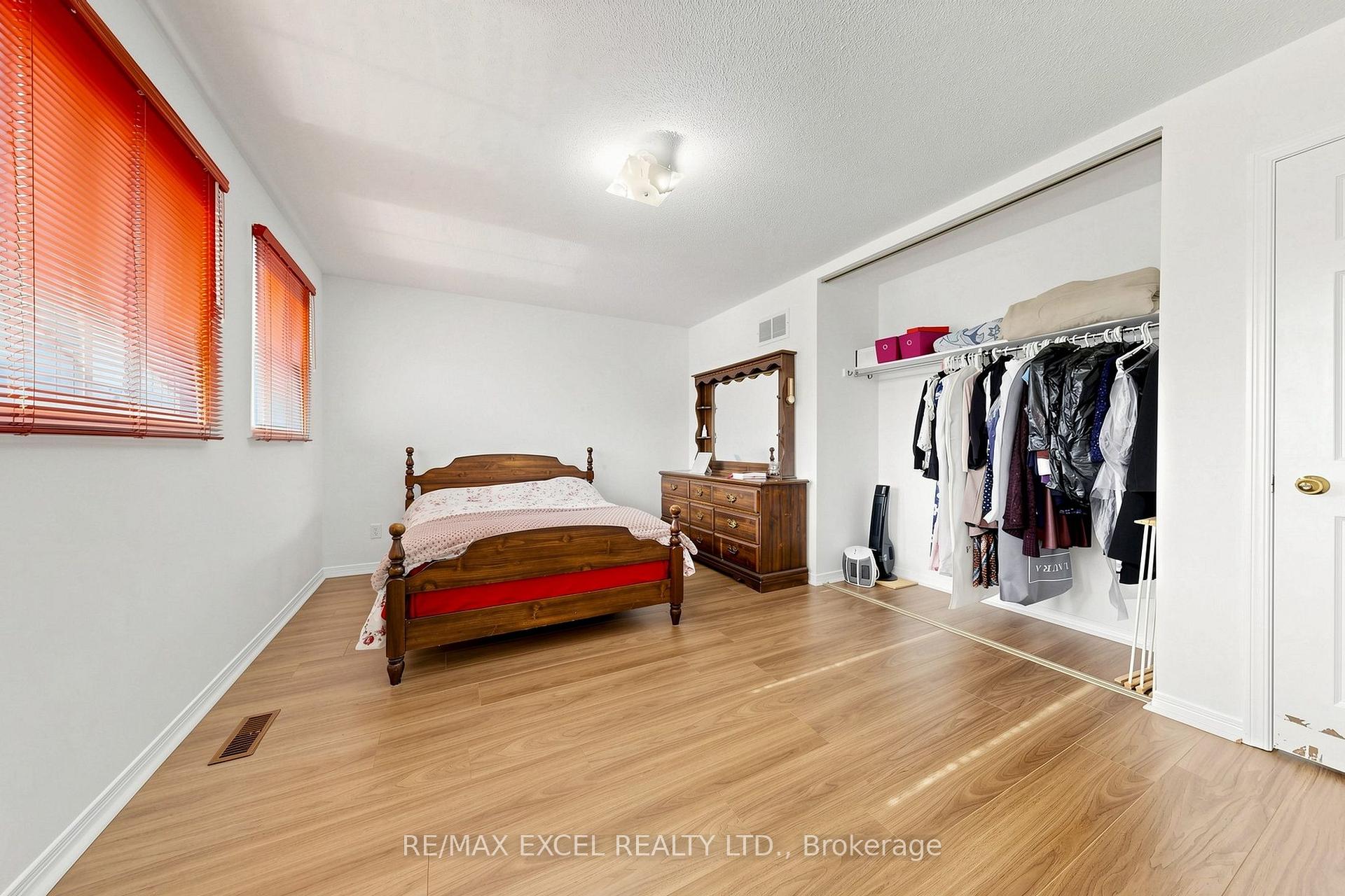 Photo 38 of 33 Wharton Square, Scarborough, Milliken — HOMEH