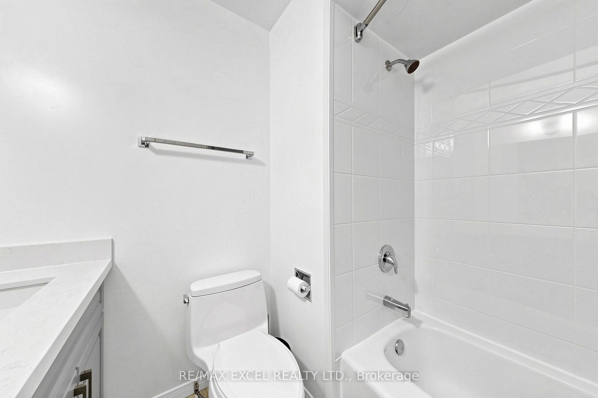Photo 43 of 33 Wharton Square, Scarborough, Milliken — HOMEH