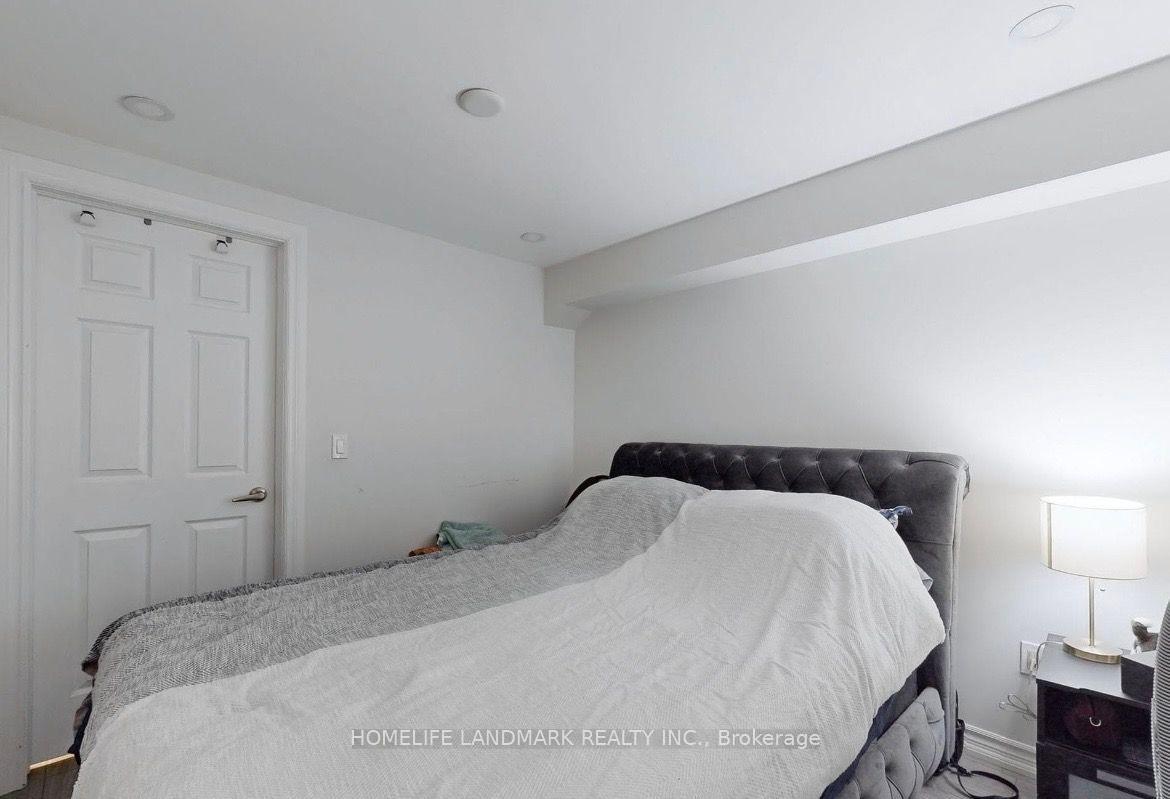 Photo 7 of Unit Basement, 18 Barli Crescent, Vaughan, Patterson — HOMEH