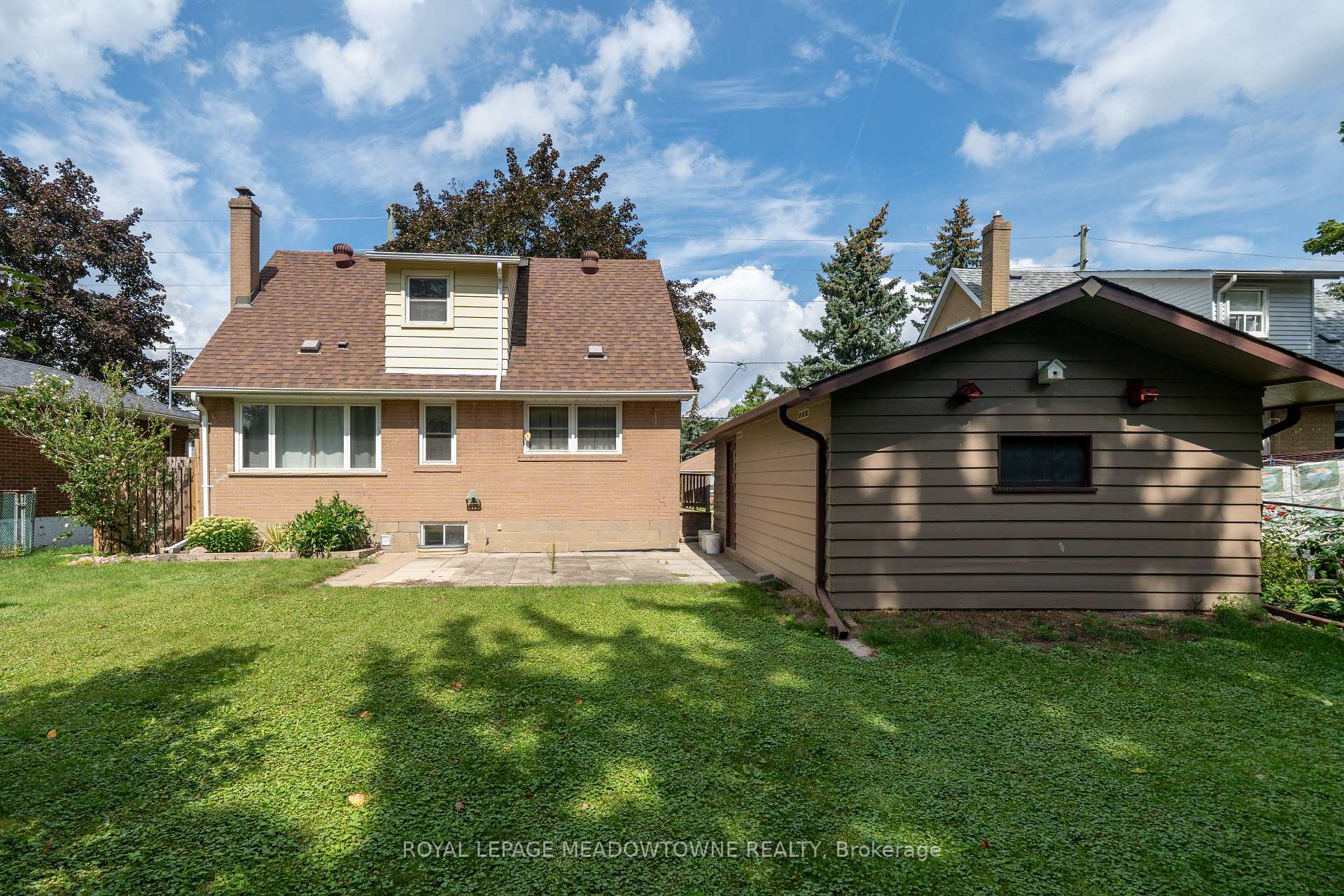 Photo 33 of 20 Delrex Boulevard, Halton Hills, Georgetown — HOMEH