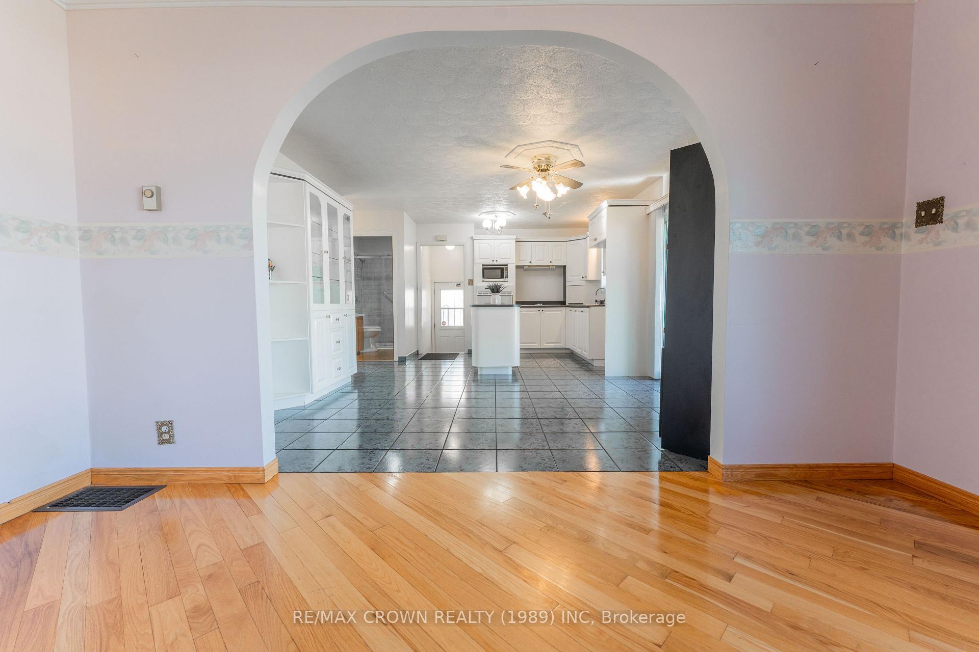 Photo 12 of 20 Brunelle Road S, Kapuskasing — HOMEH