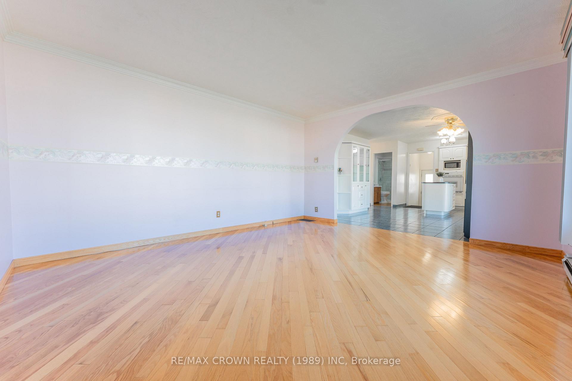Photo 13 of 20 Brunelle Road S, Kapuskasing — HOMEH