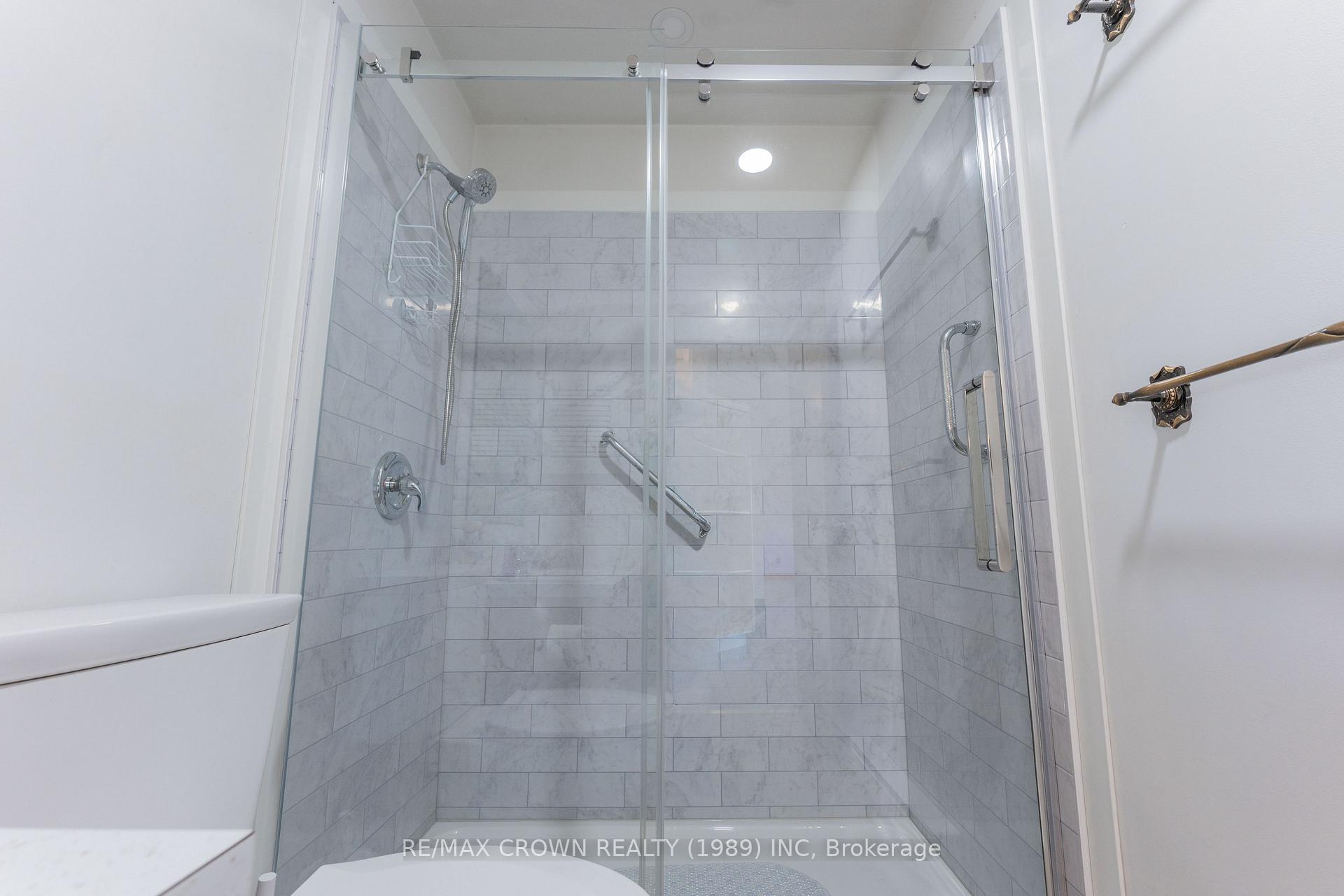 Photo 23 of 20 Brunelle Road S, Kapuskasing — HOMEH