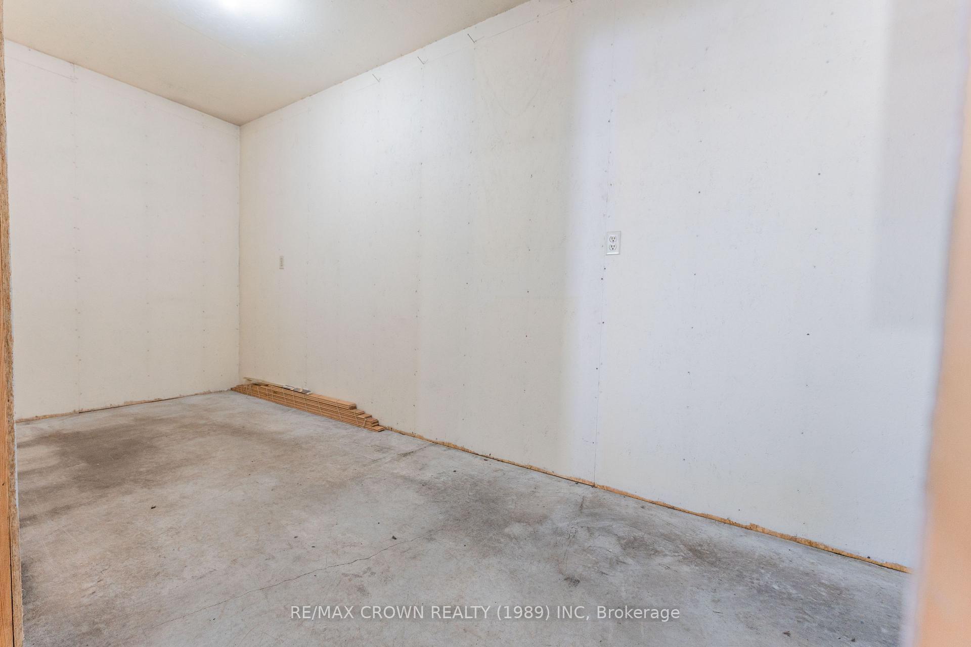 Photo 43 of 20 Brunelle Road S, Kapuskasing — HOMEH
