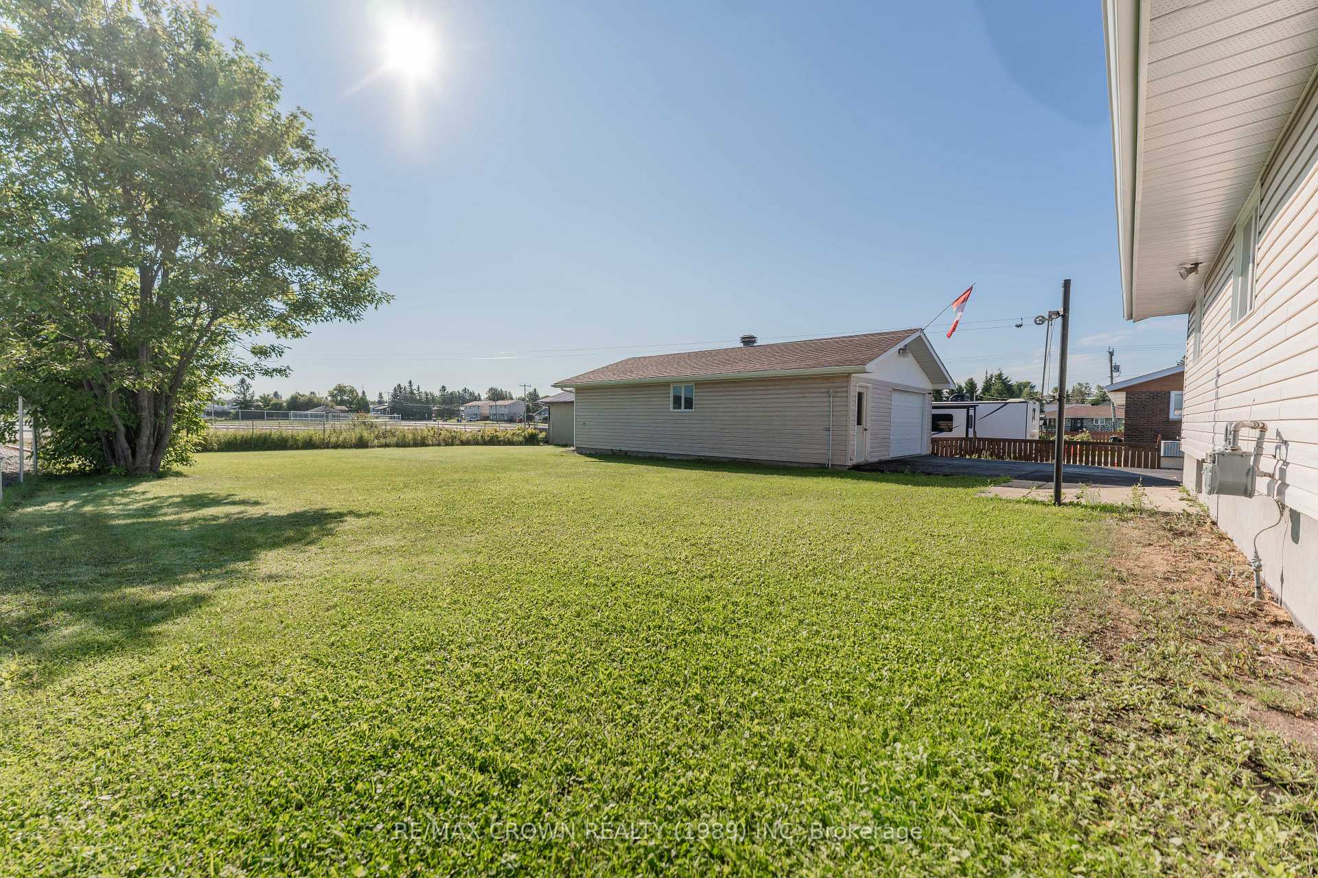 Photo 47 of 20 Brunelle Road S, Kapuskasing — HOMEH