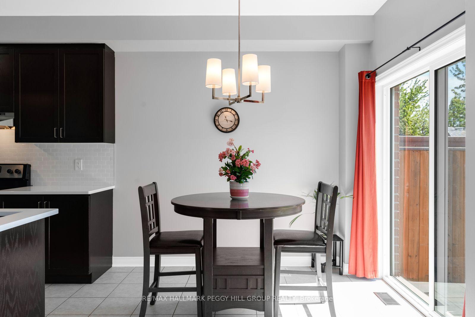 Photo 6 of 55 Forsyth Crescent, Barrie, West Bayfield — HOMEH