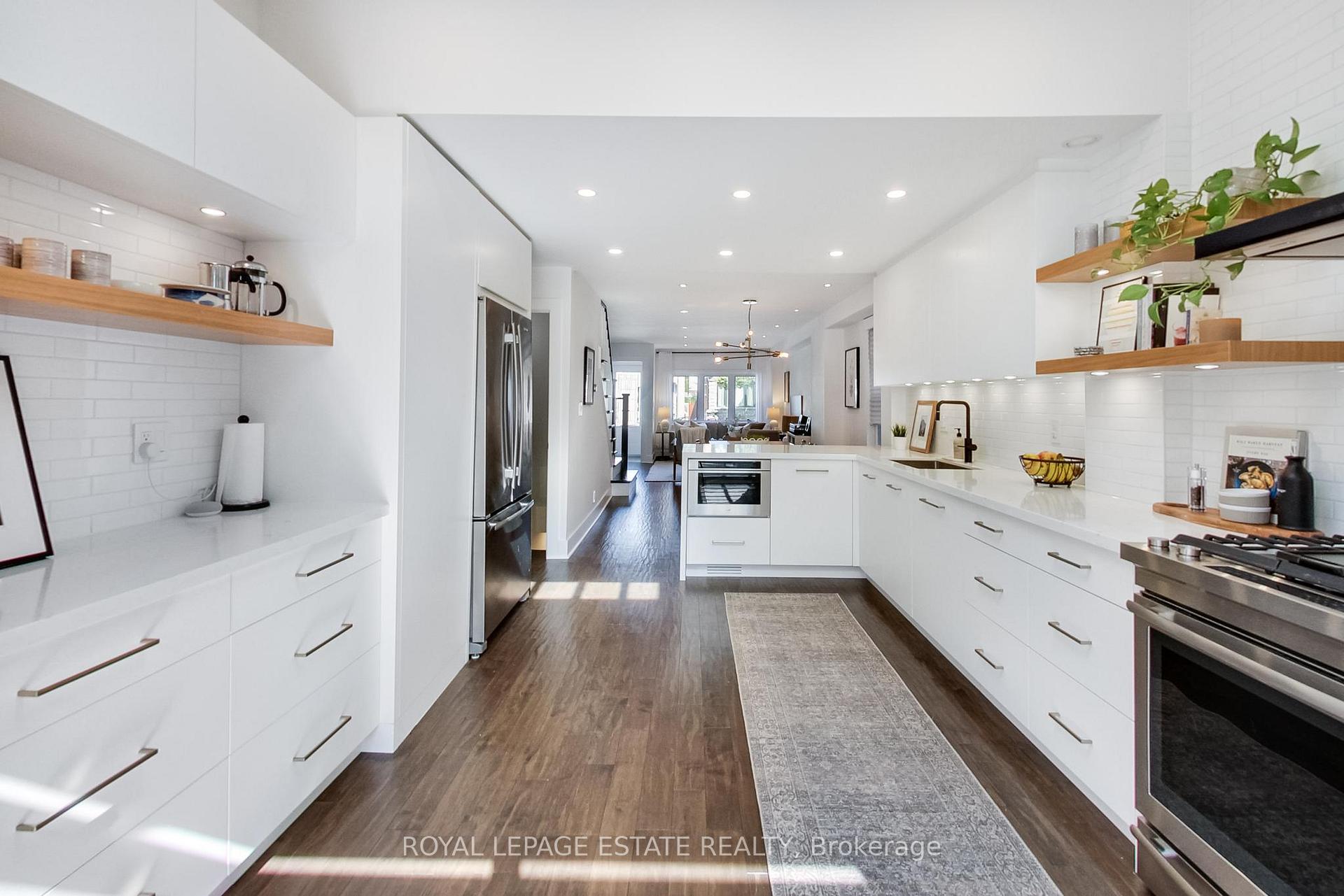 Photo 14 of 184 King Edward Avenue, Toronto, Woodbine-Lumsden — HOMEH