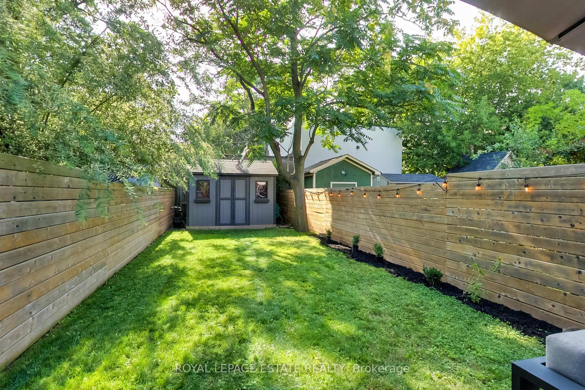 Photo 27 of 184 King Edward Avenue, Toronto, Woodbine-Lumsden — HOMEH