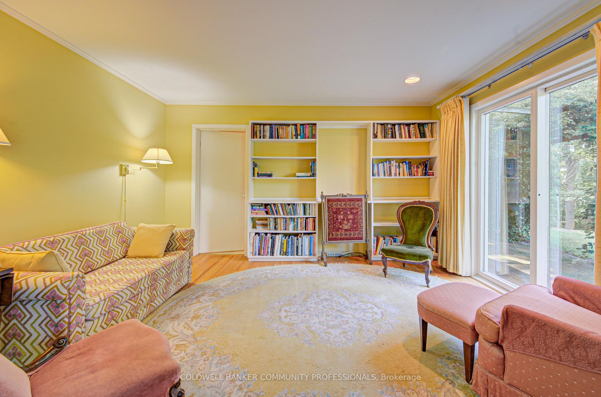 Photo 21 of 4 Mayfair Court, Hamilton, Dundas — HOMEH