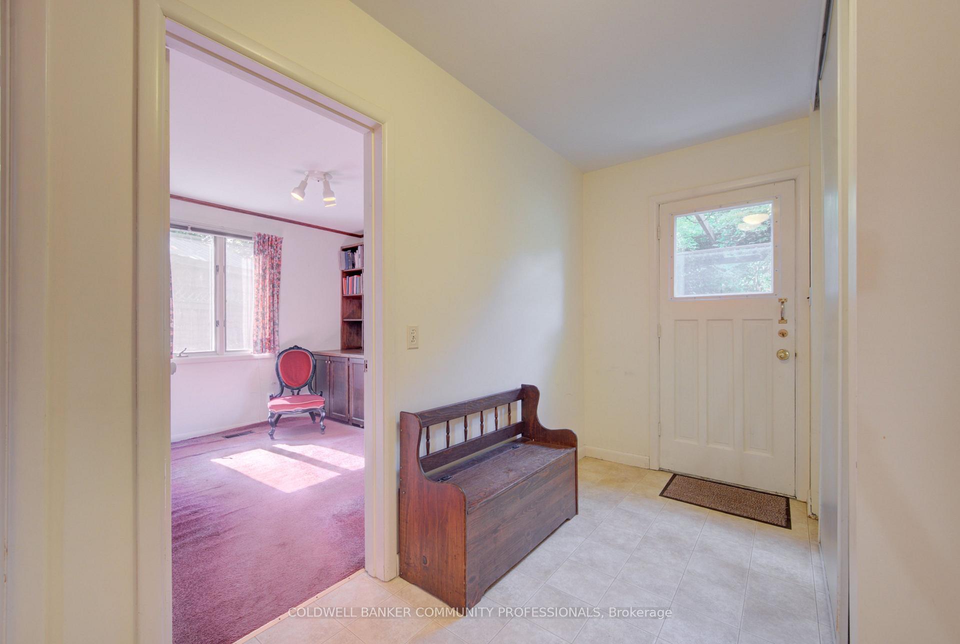 Photo 25 of 4 Mayfair Court, Hamilton, Dundas — HOMEH