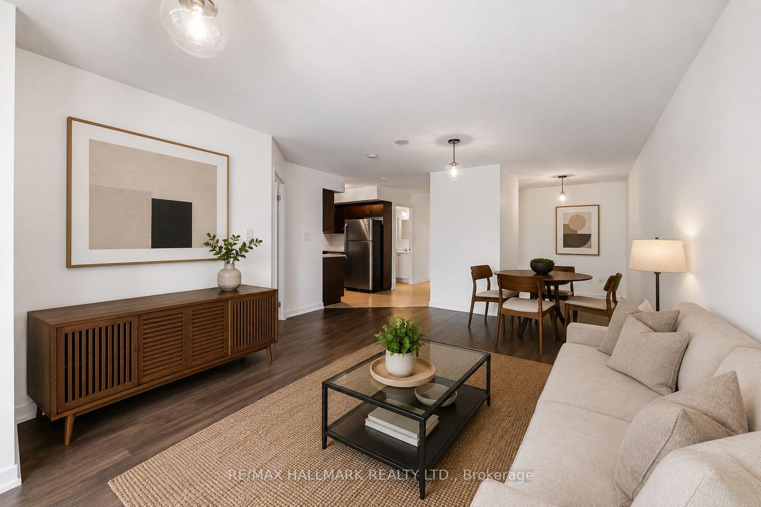 Photo 5 of Unit 103, 816 Lansdowne Avenue, Toronto, Dovercourt-Wallace Emerson-Junction — HOMEH