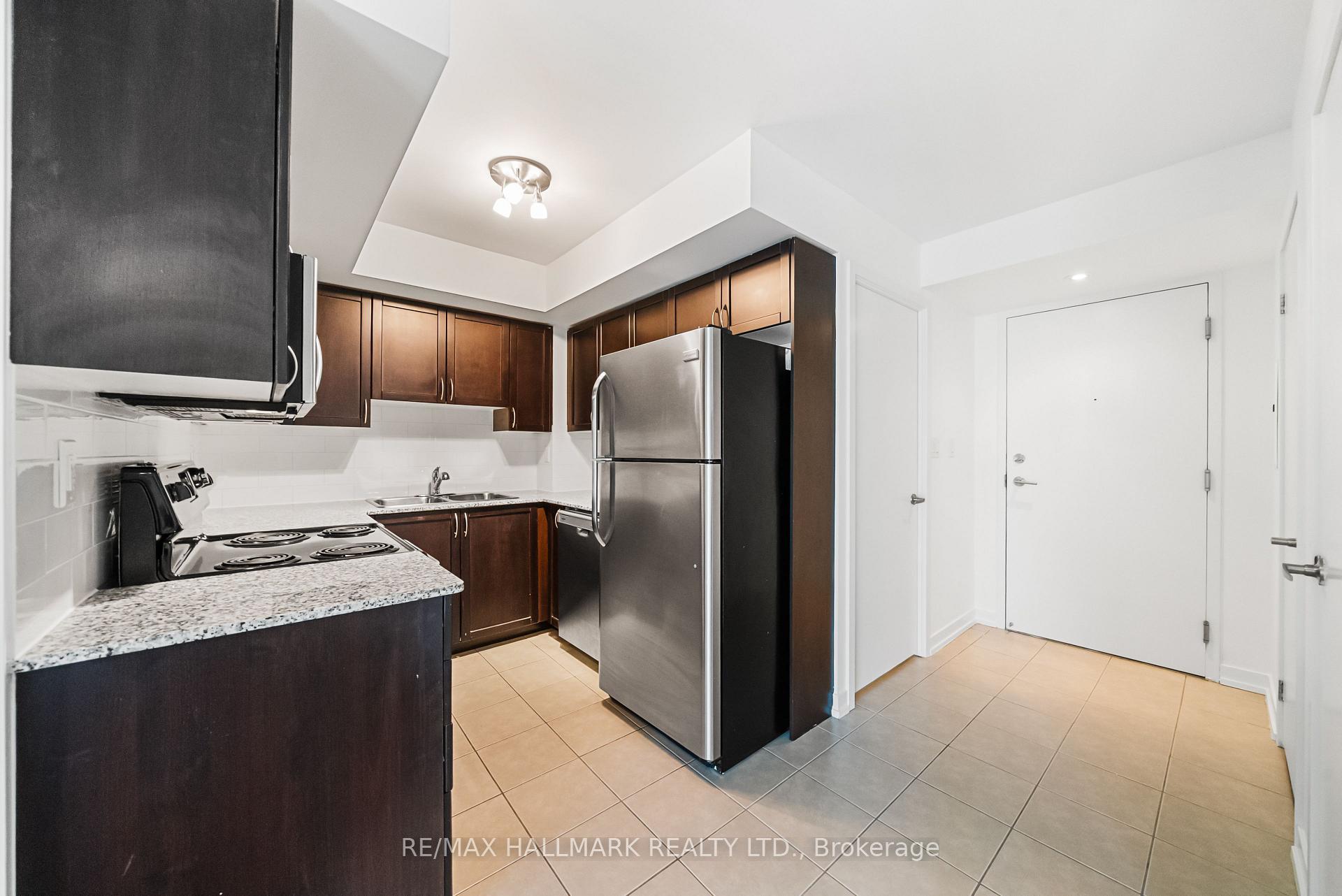 Photo 7 of Unit 103, 816 Lansdowne Avenue, Toronto, Dovercourt-Wallace Emerson-Junction — HOMEH