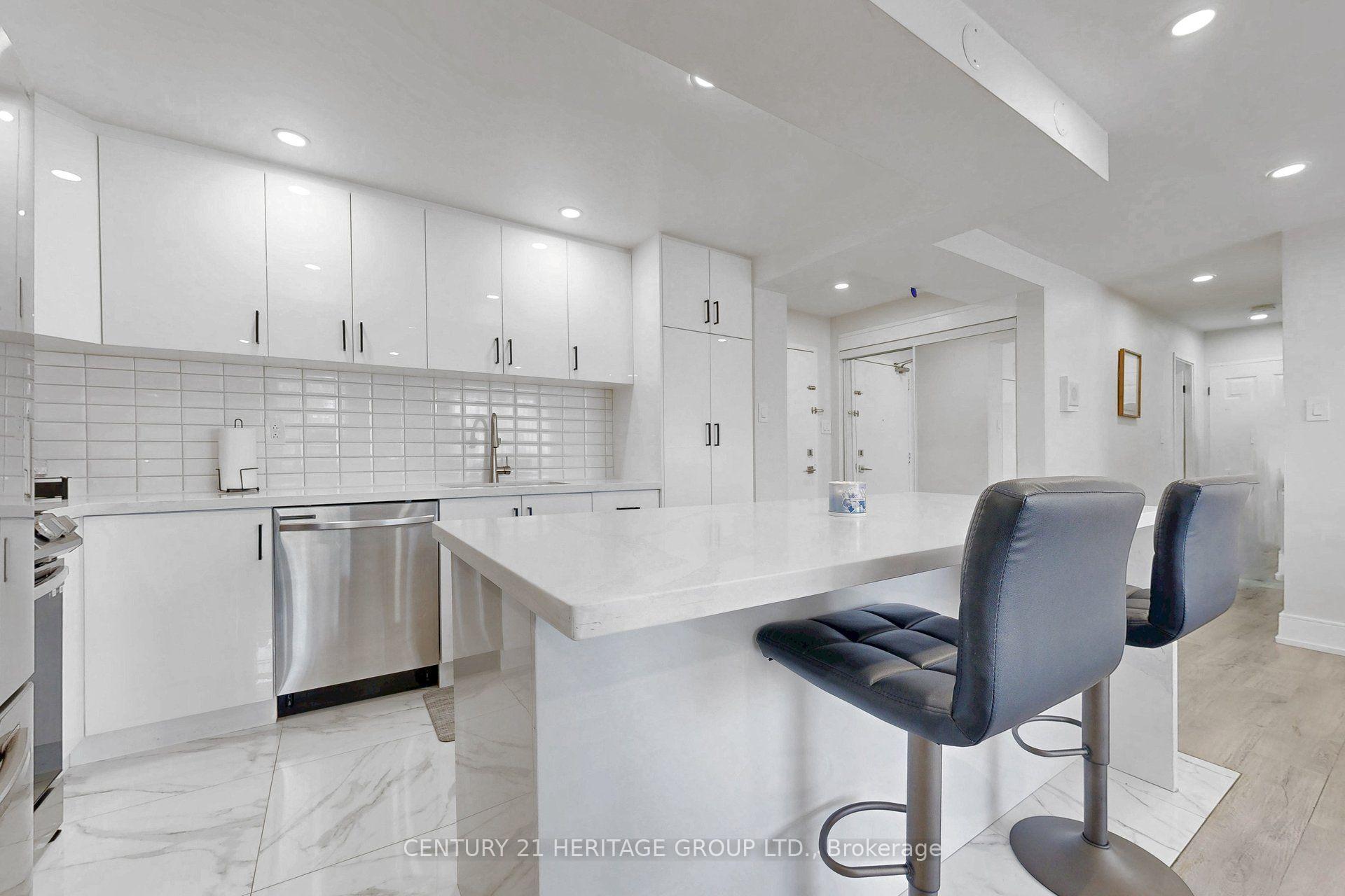 Photo 10 of Unit 206, 2835 Islington Avenue, North York, Humber Summit — HOMEH