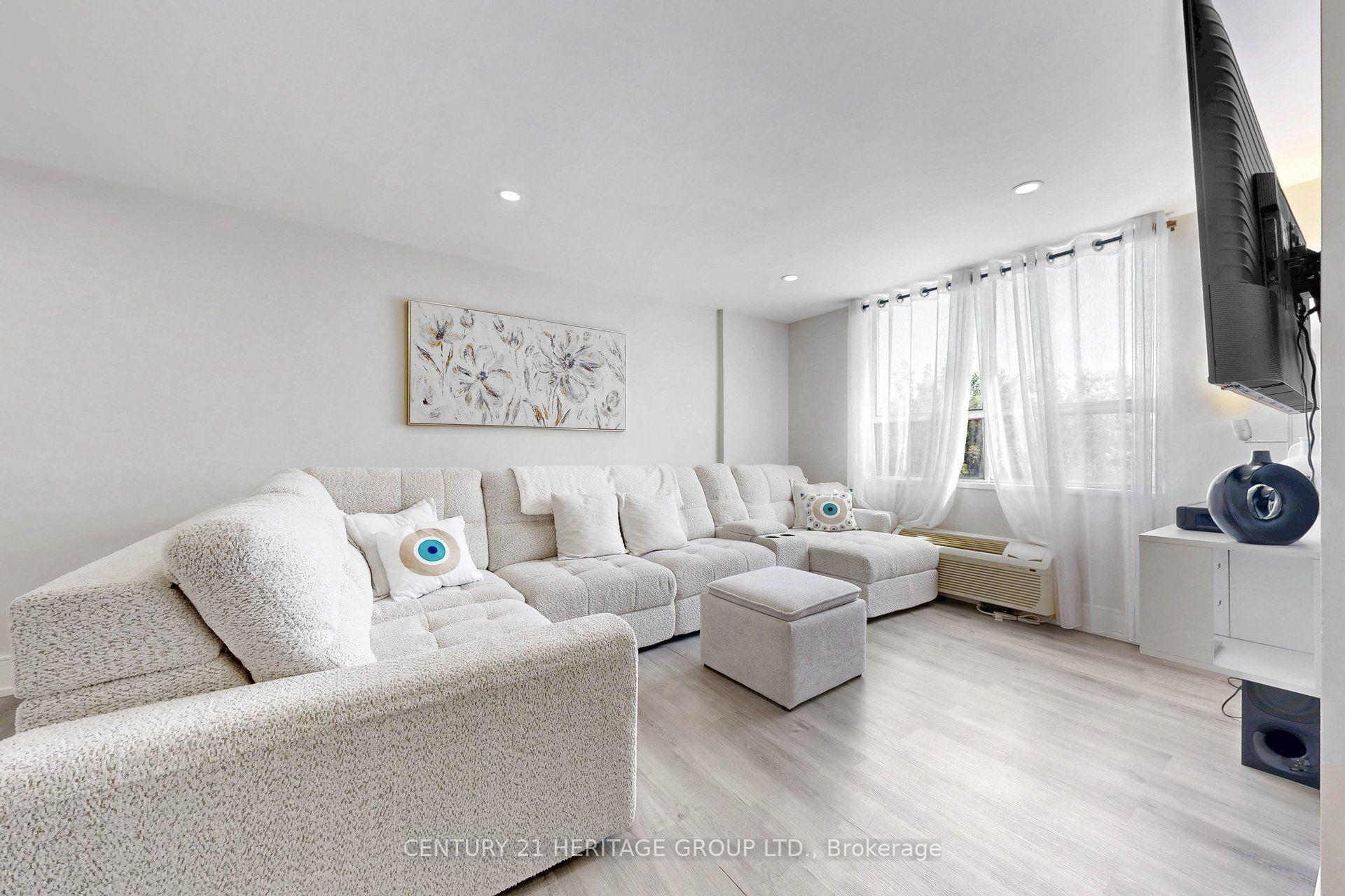 Photo 17 of Unit 206, 2835 Islington Avenue, North York, Humber Summit — HOMEH